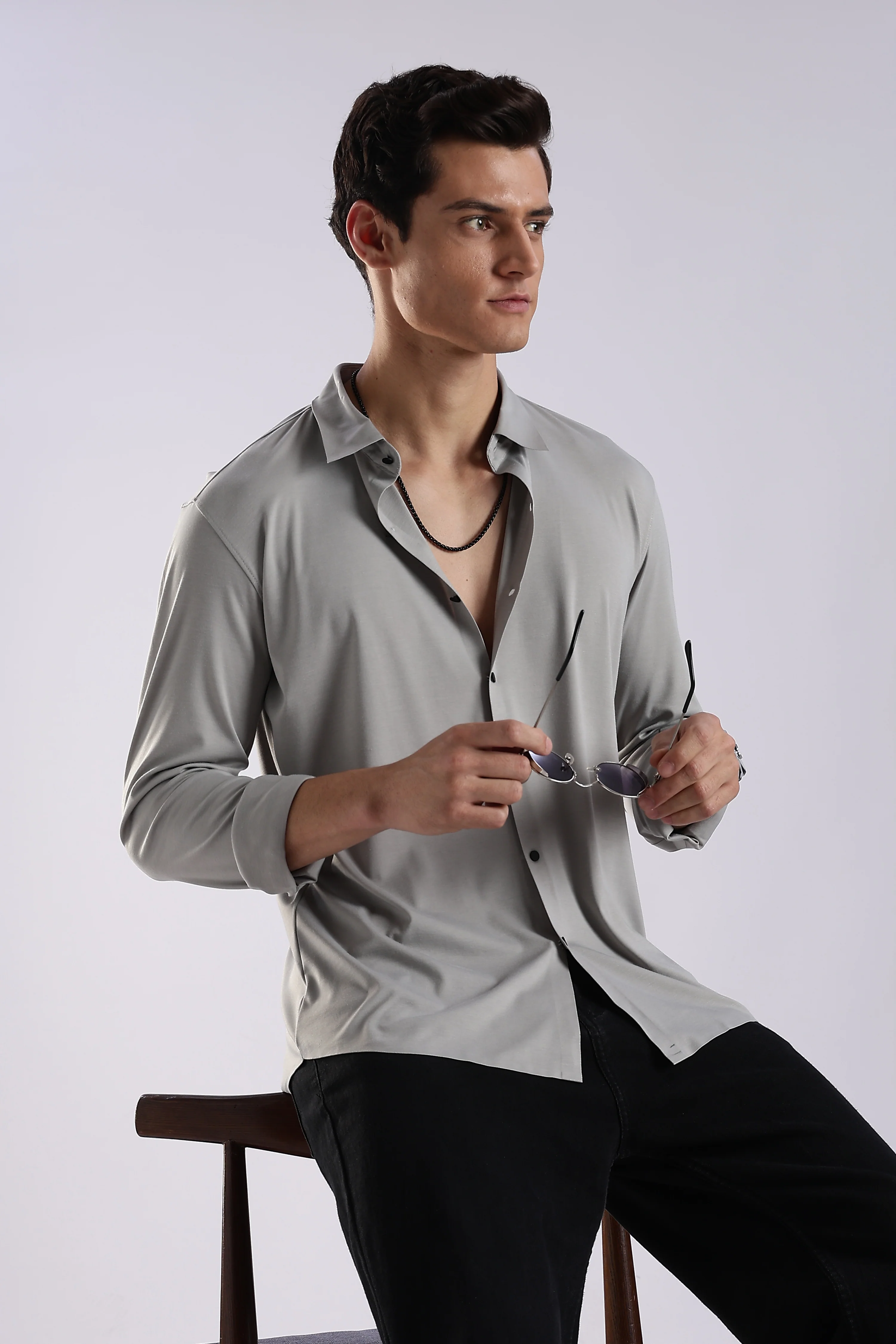 Men Grey Knitted Slim Fit Shirt - Image 9