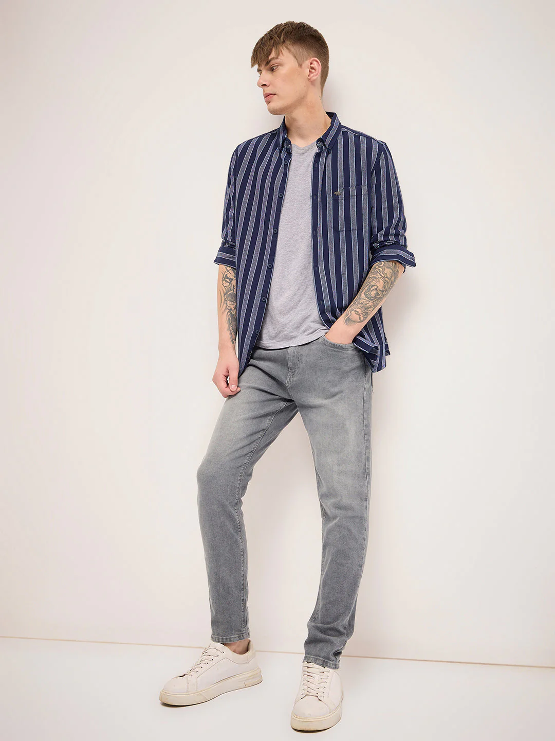 Men Grey Mid Rise Slim Fit Jean - Image 5