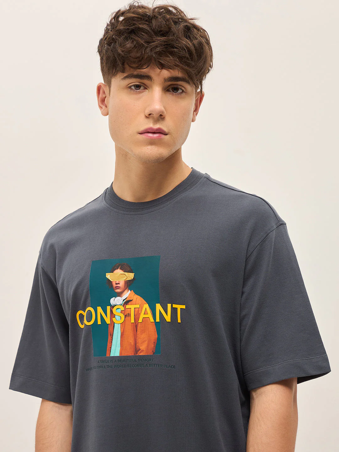 Men Grey Oversize Graphic Printed Crew Neck T-shirt - Image 5