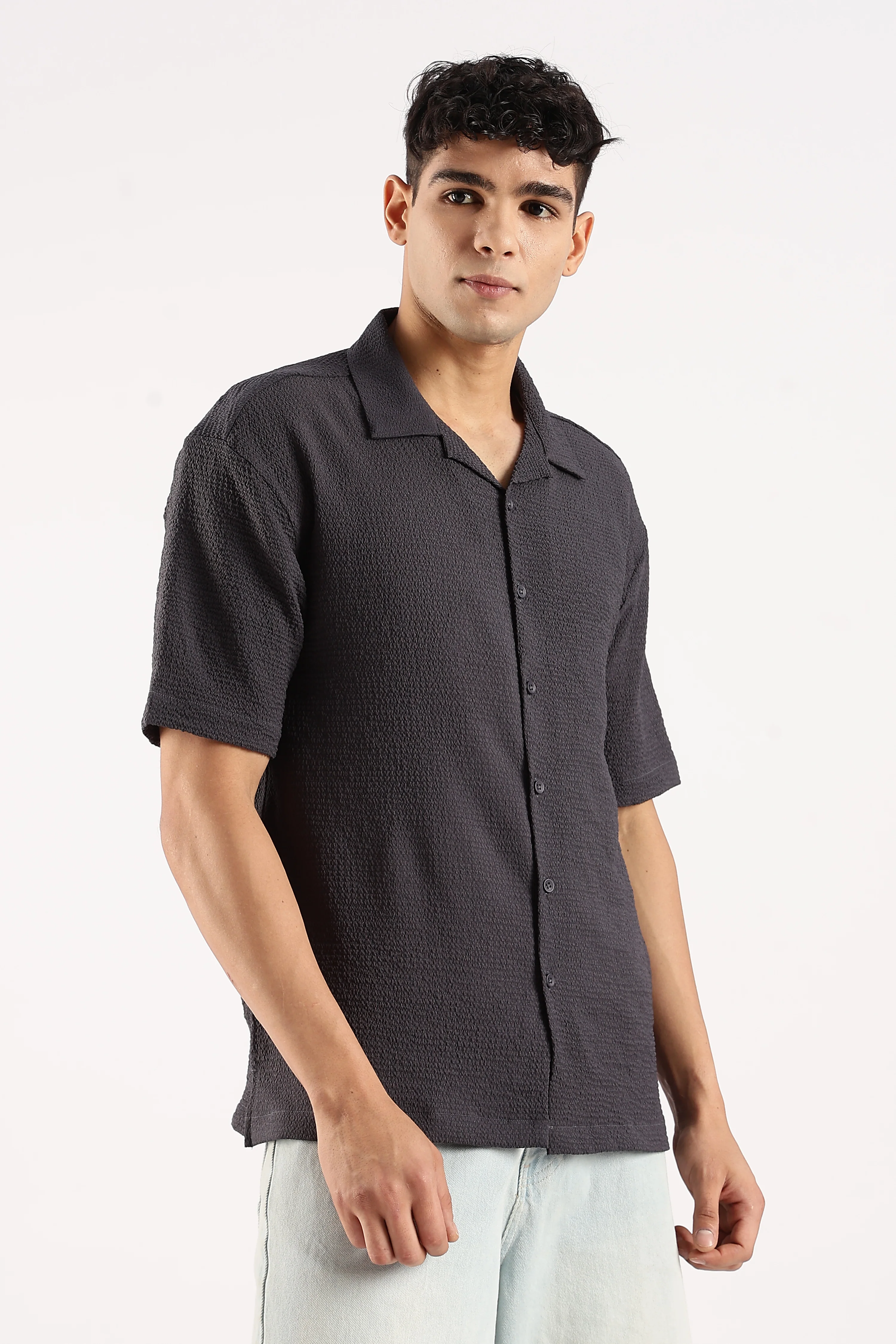 Men Grey Poly Textured Shirt - Image 2
