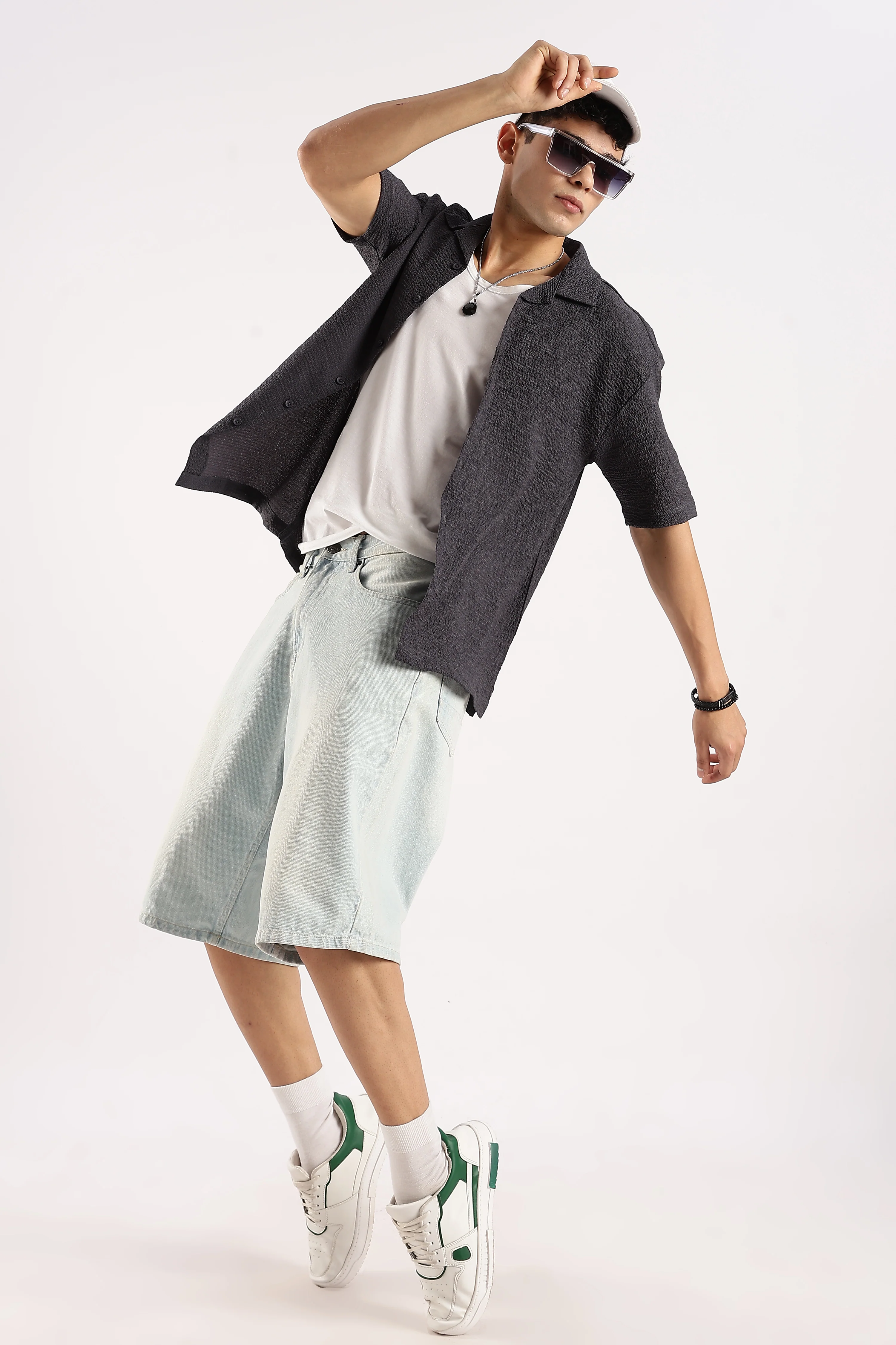 Men Grey Poly Textured Shirt - Image 6