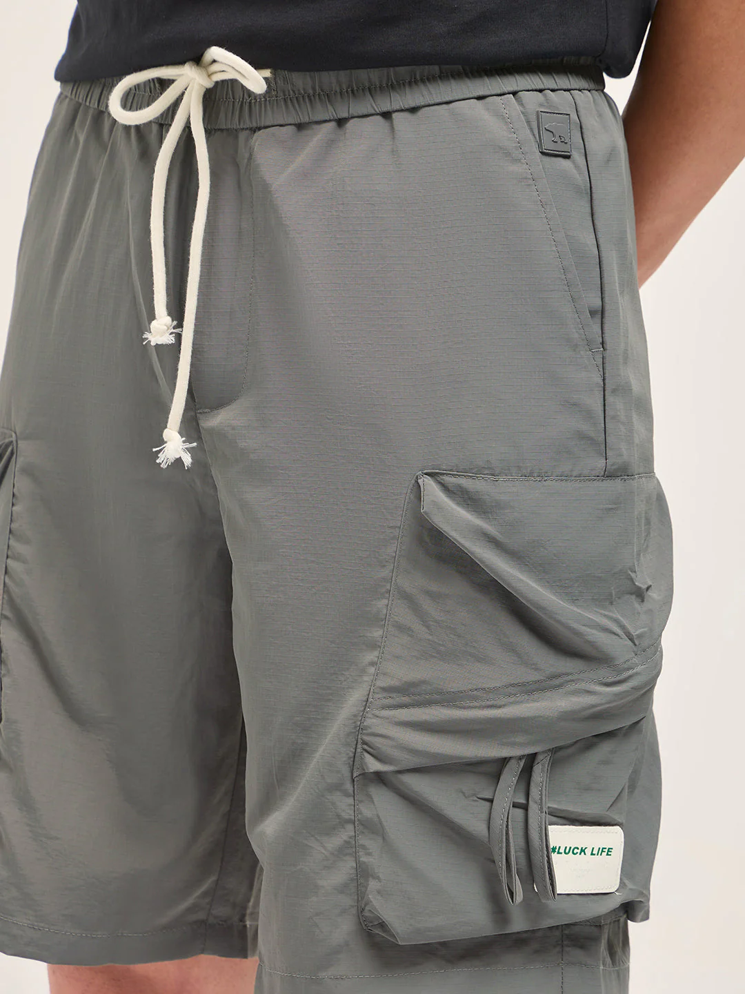 Men Grey Polyester Regular Fit Knee-Length Cargo Shorts - Image 5