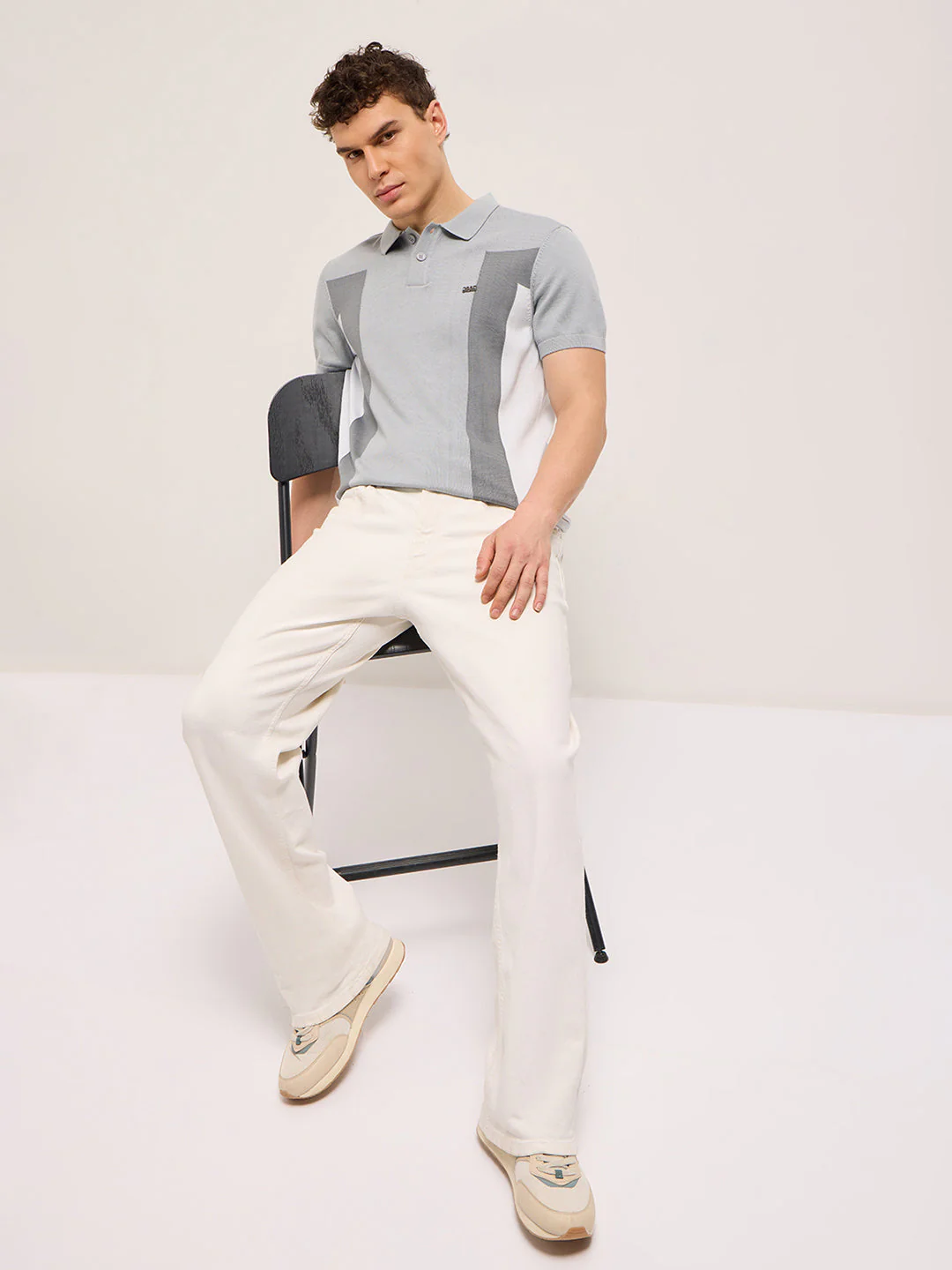 Men Grey Regular Fit Color-block Panel Polo - Image 4