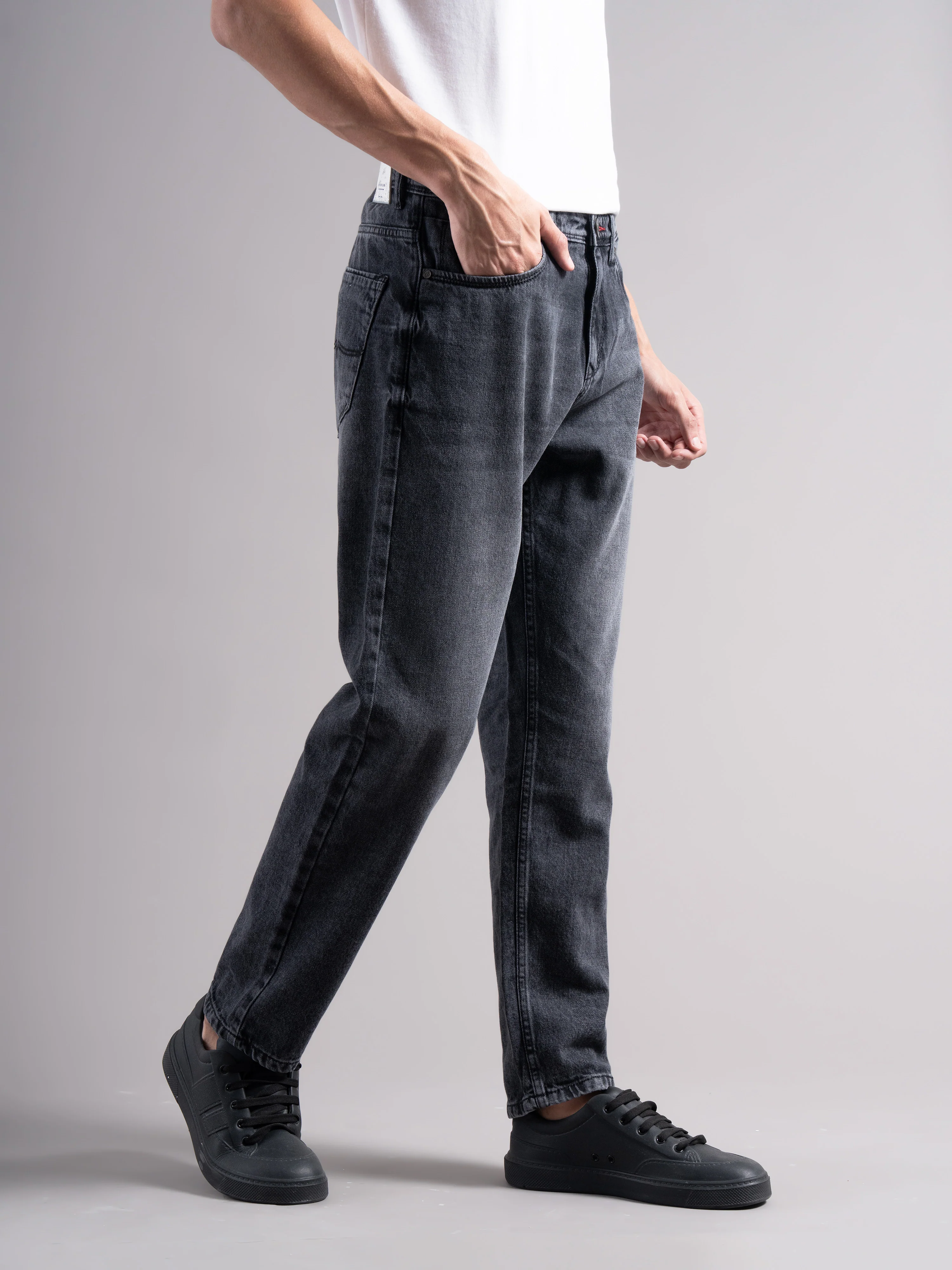 Men Grey Regular Fit Jeans - Image 3
