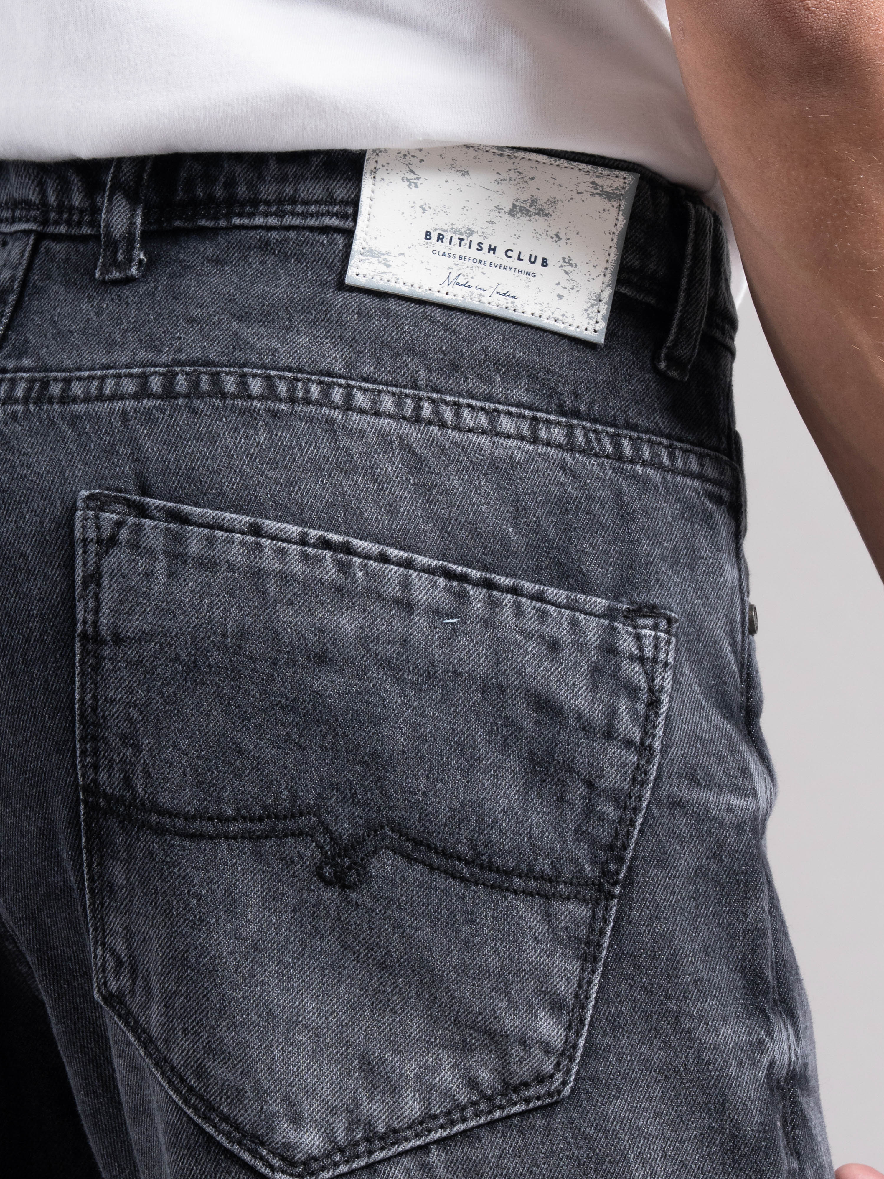 Men Grey Regular Fit Jeans - Image 5