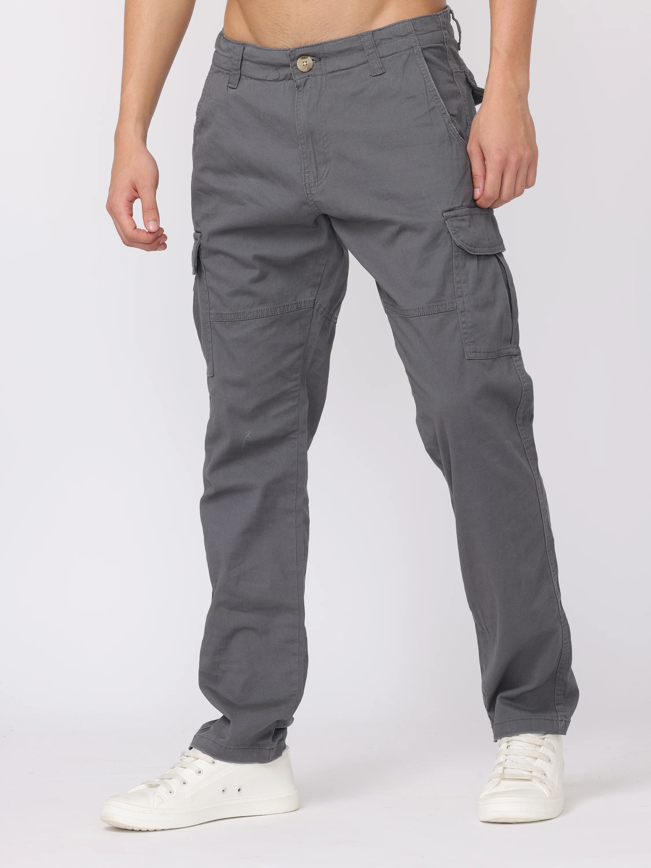 Men Grey Regular Fit Cargo Pants - Image 4