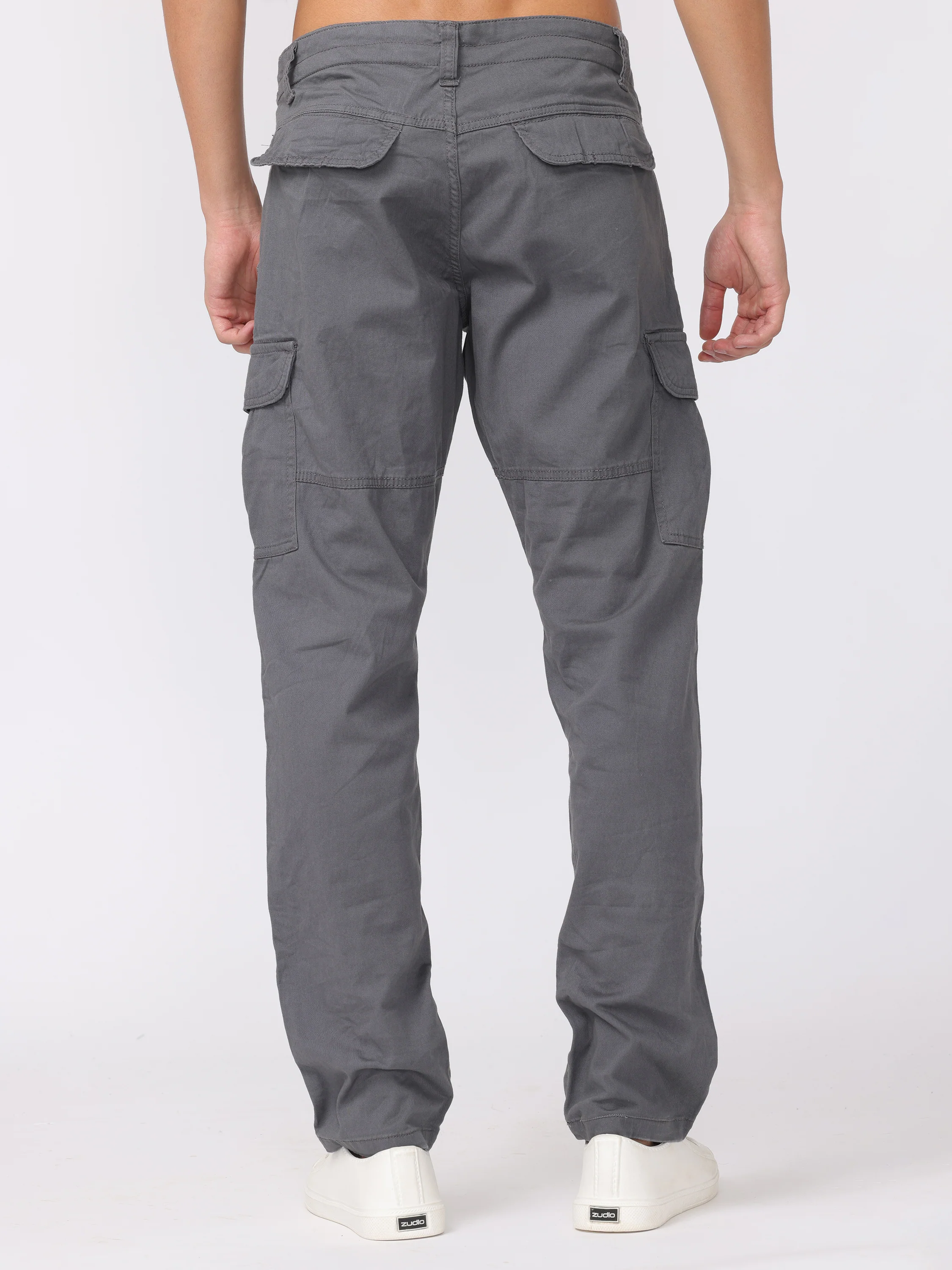 Men Grey Regular Fit Cargo Pants - Image 5