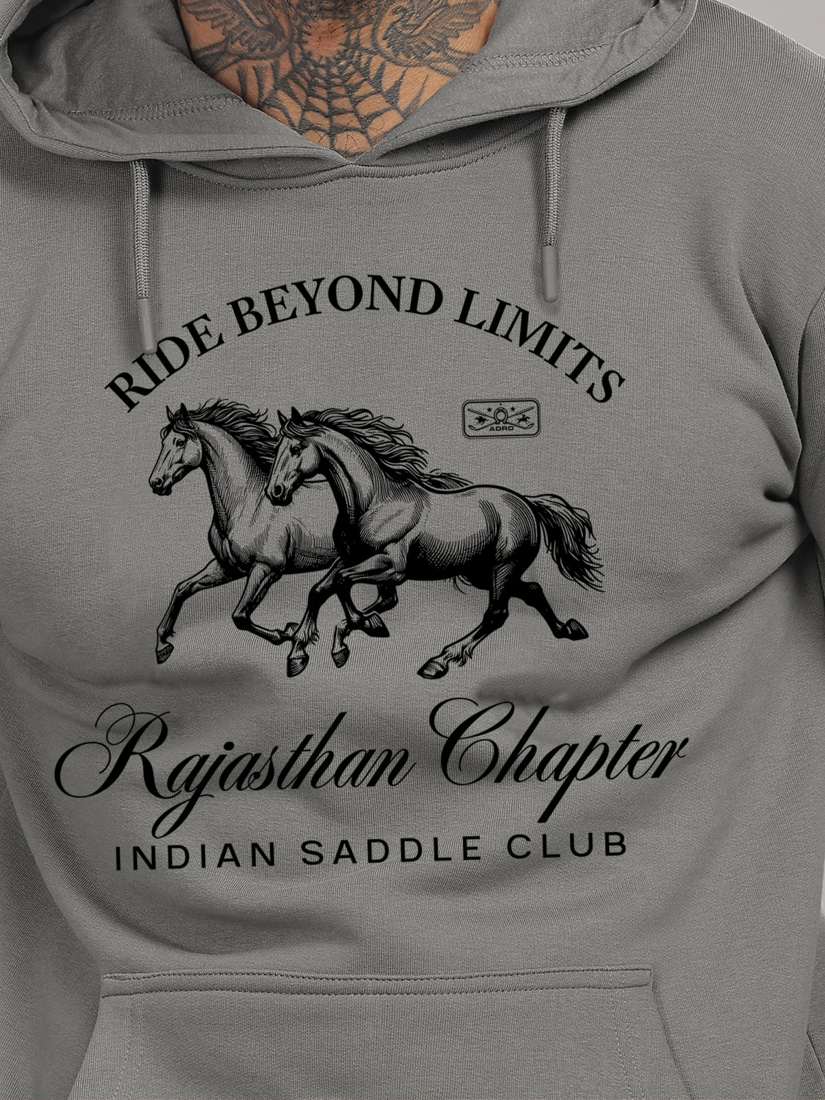 Men Grey Printed Hoodie - Image 2