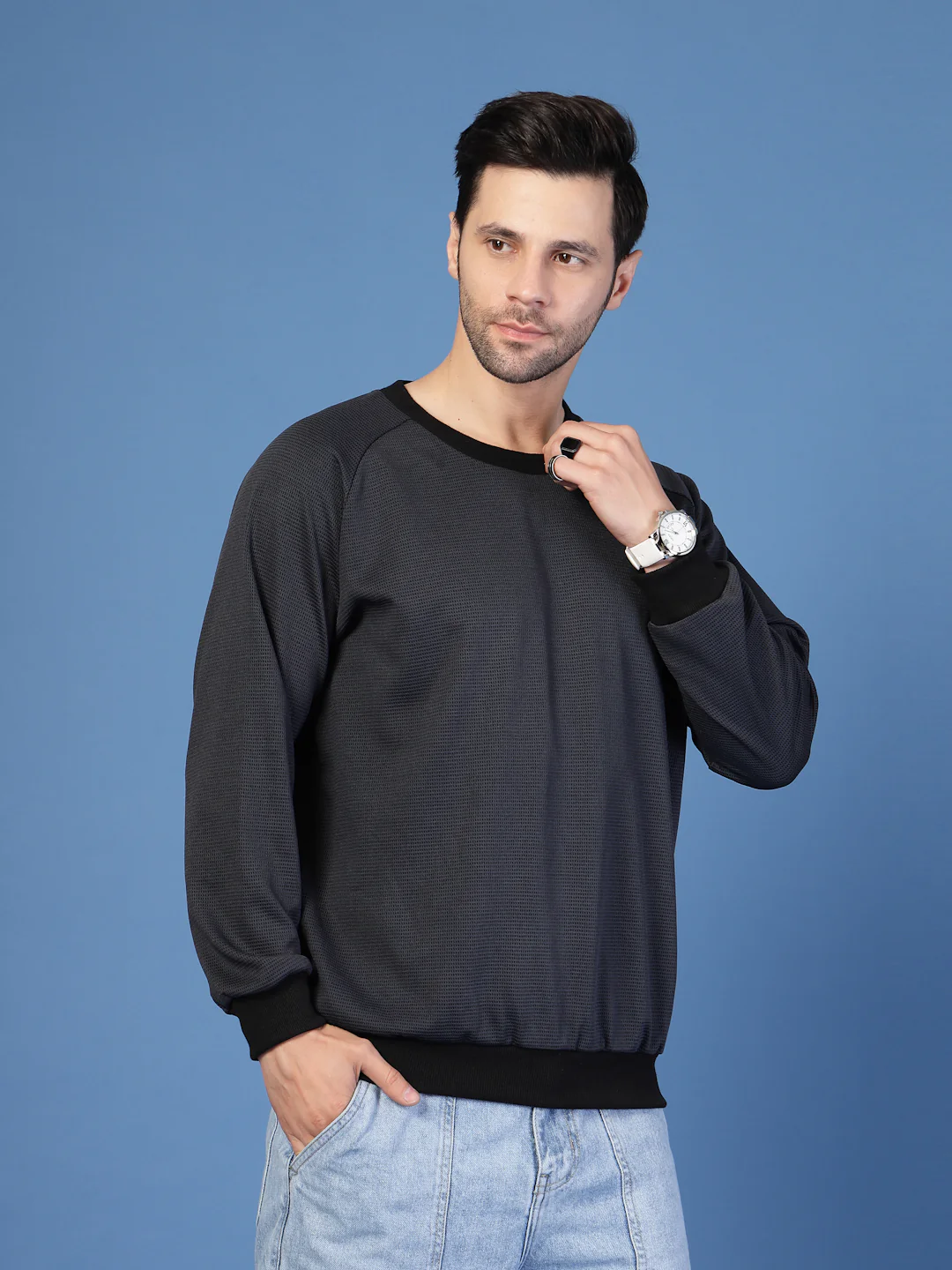 Men Grey Round Neck Sweatshirt - Image 3