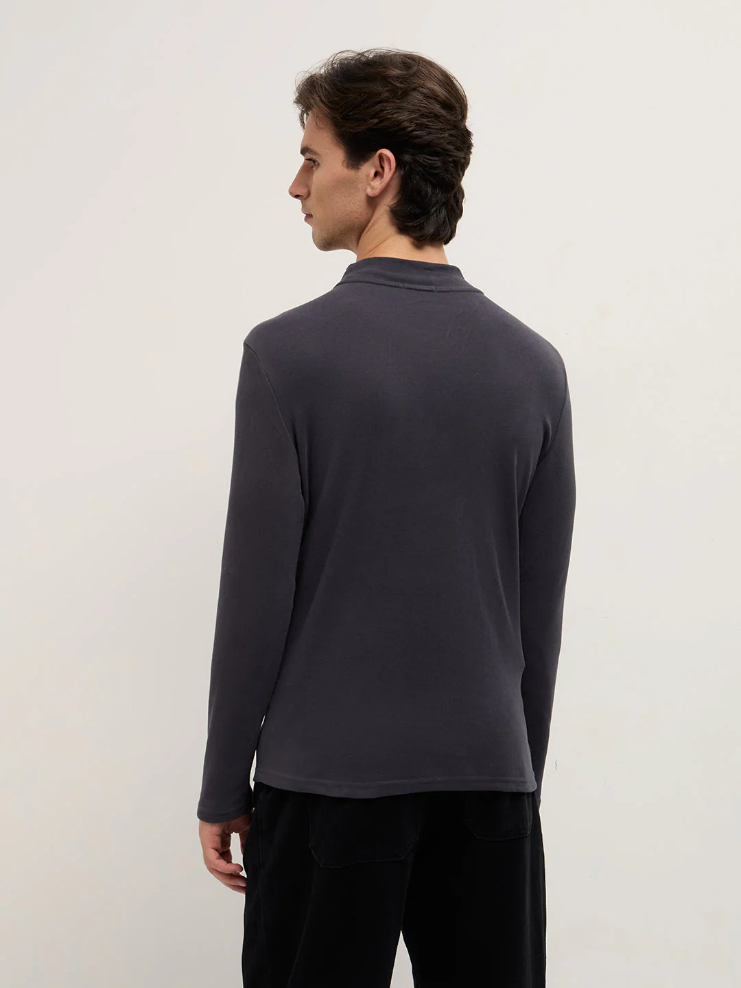 Men Grey Slim Fit Crew Neck T-Shirt - Image 2