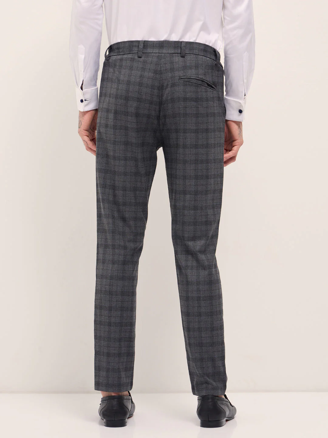 Men Grey Slim Fit Formal Trousers - Image 2
