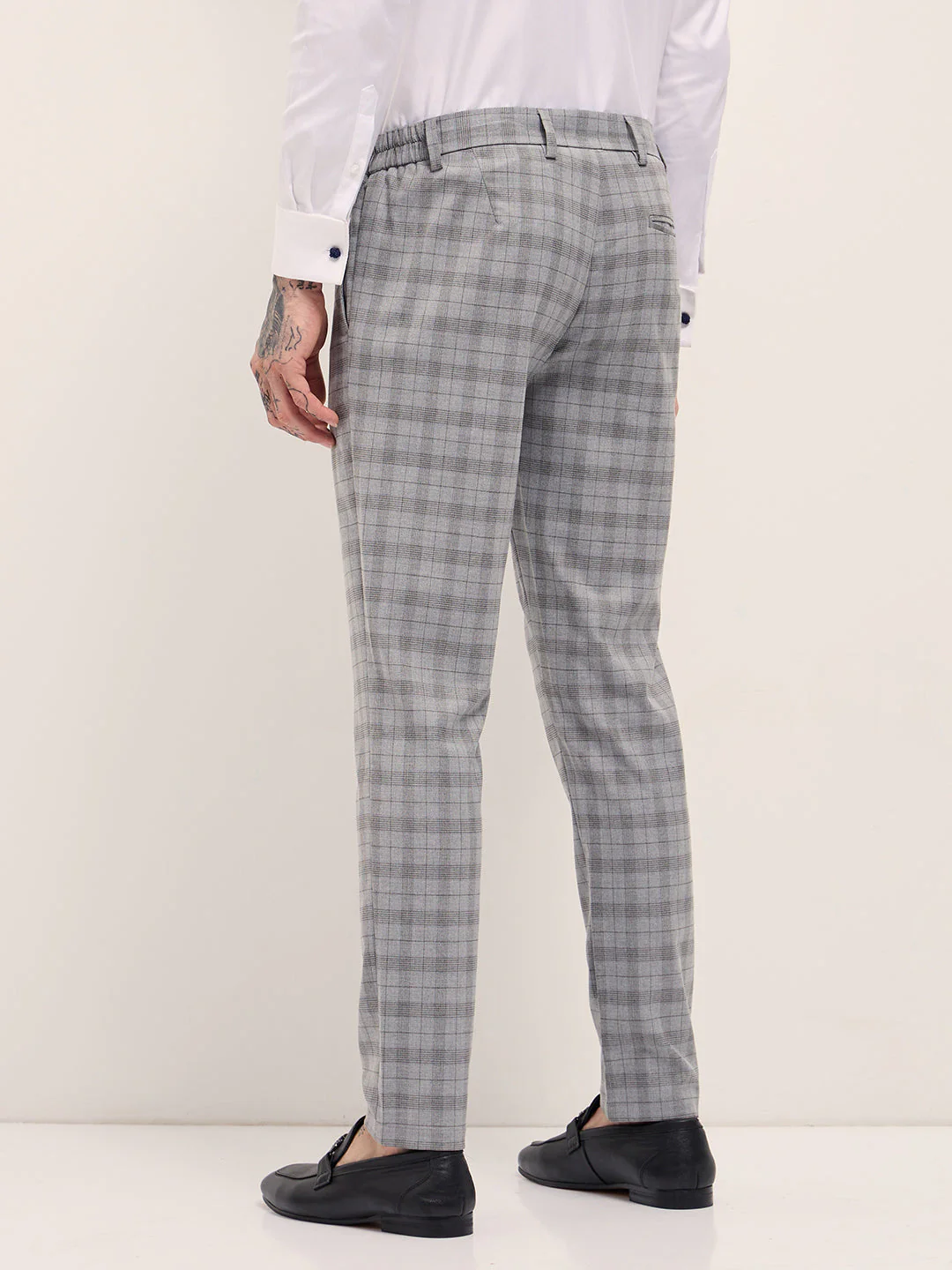 Men Grey Slim Fit Formal Trousers - Image 2