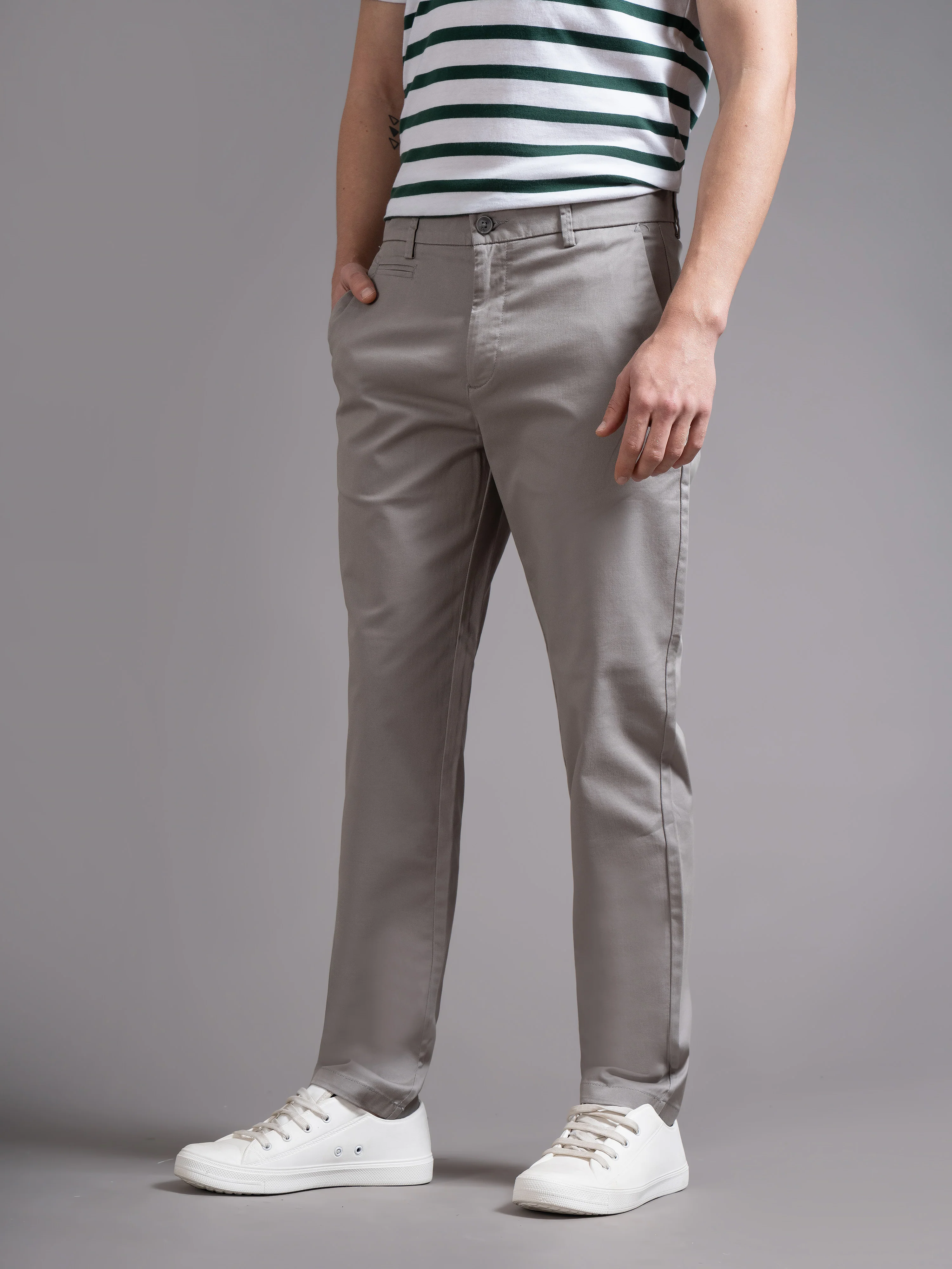 Men Grey Smart Slim Fit Chinos - Image 5