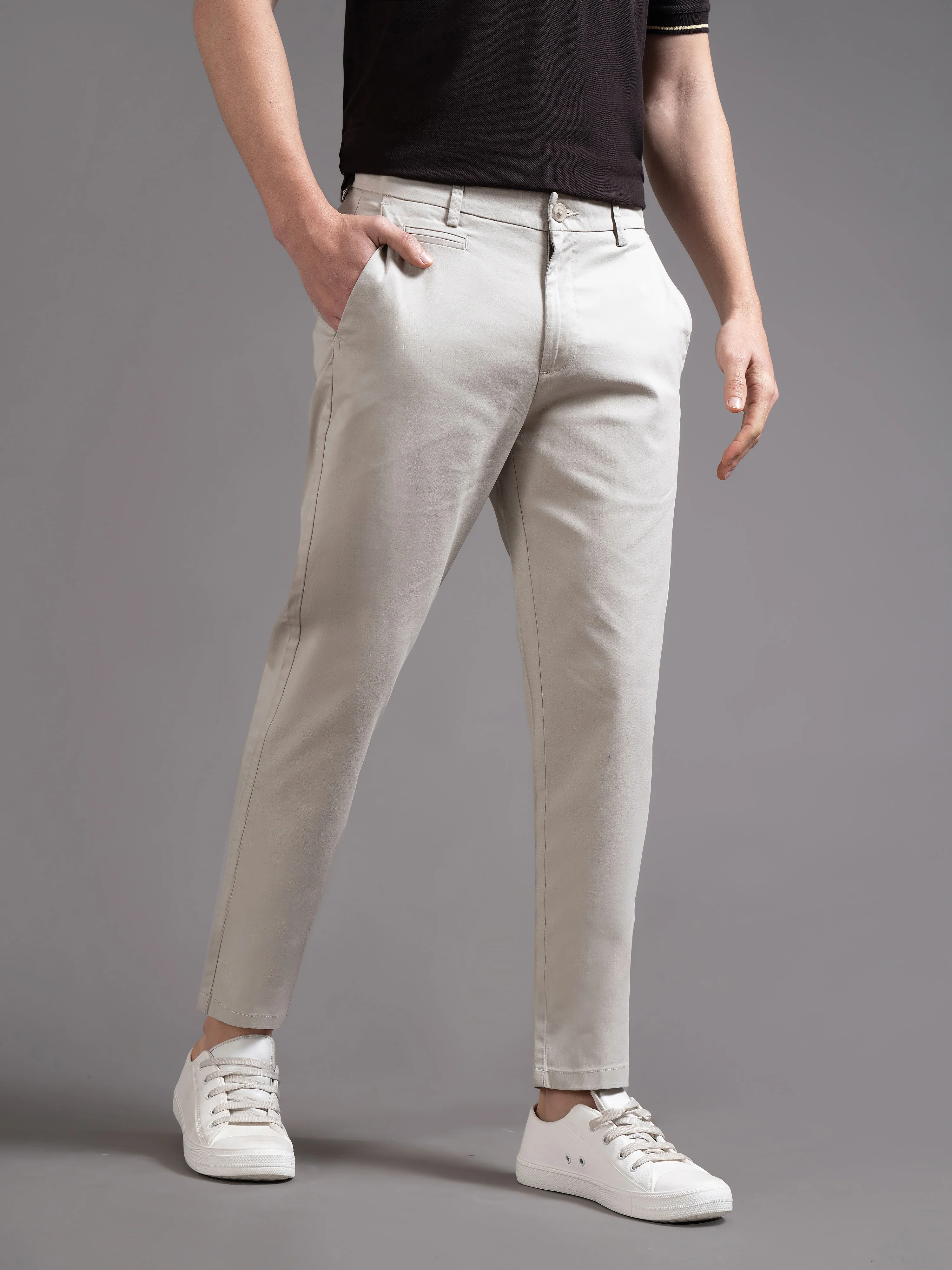 Men Grey Smart Slim Fit Chinos - Image 3