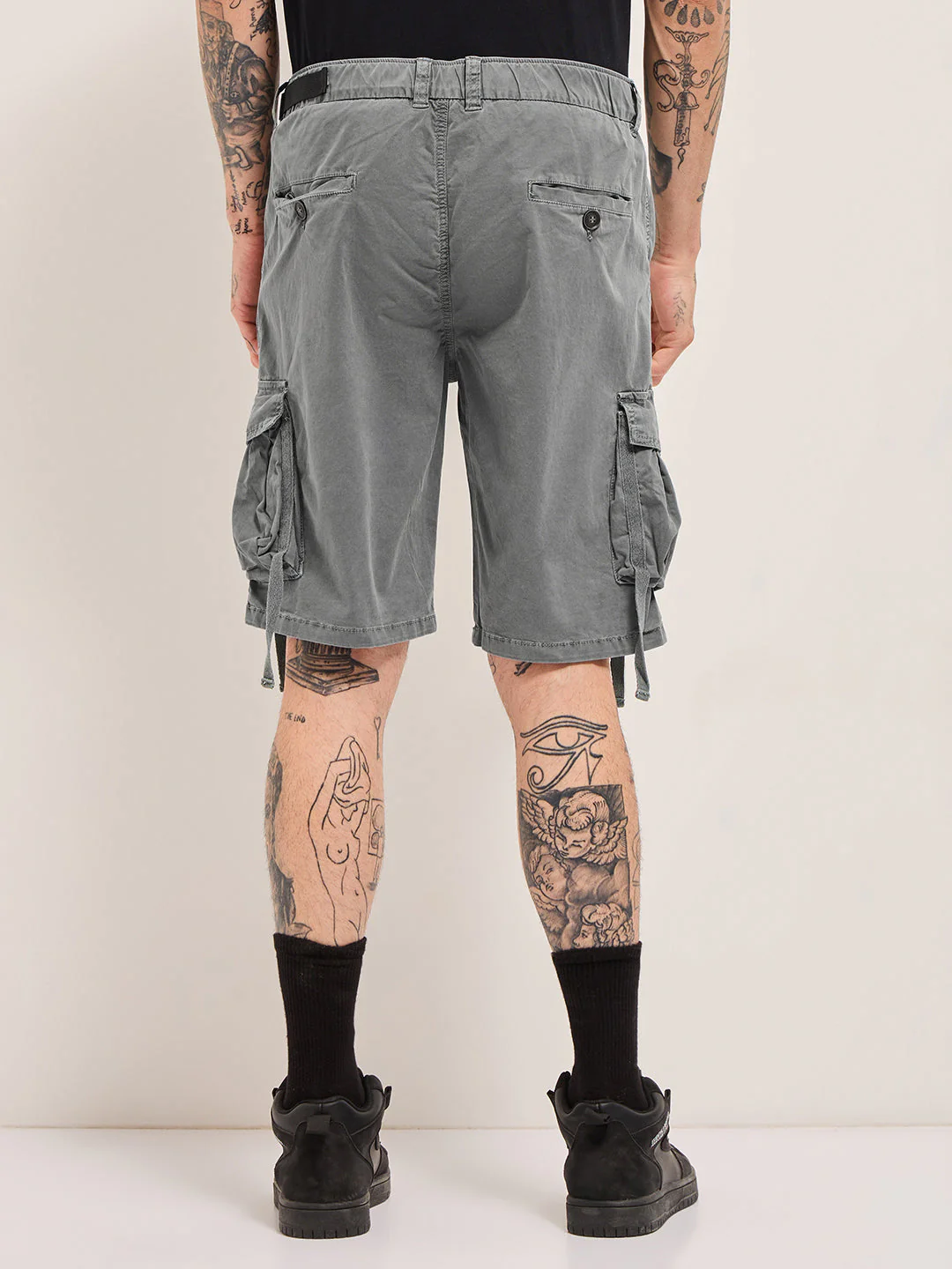 Men Grey Solid Cotton Cargo Shorts - Image 2