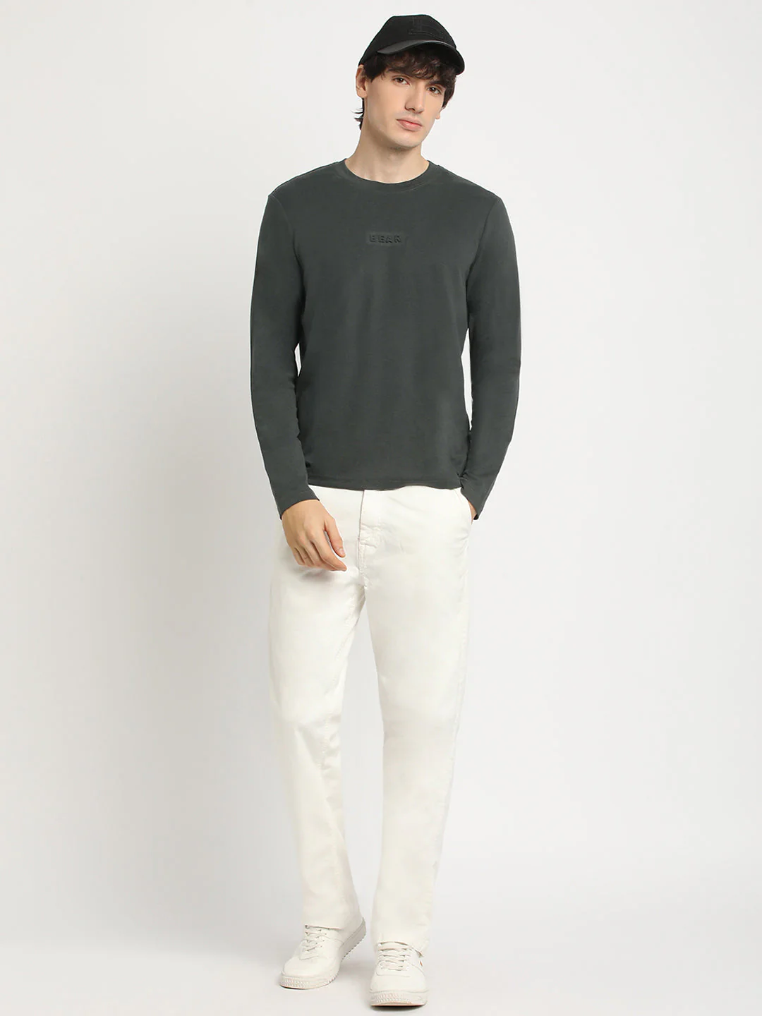 Men Grey Solid Regular Fit Round Neck T-Shirt - Image 5
