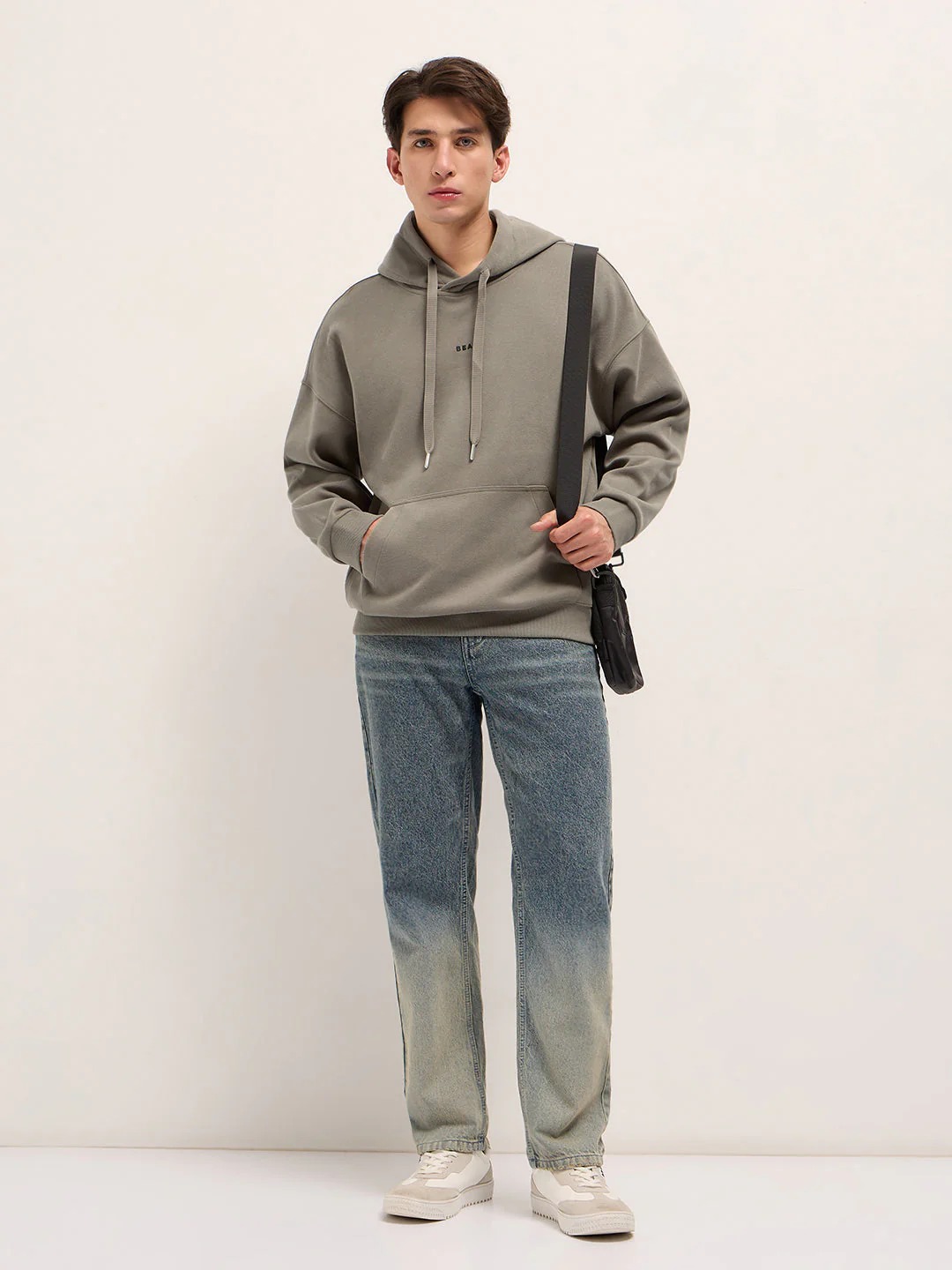 Men Grey Solid Relax Fit Hoodie - Image 4