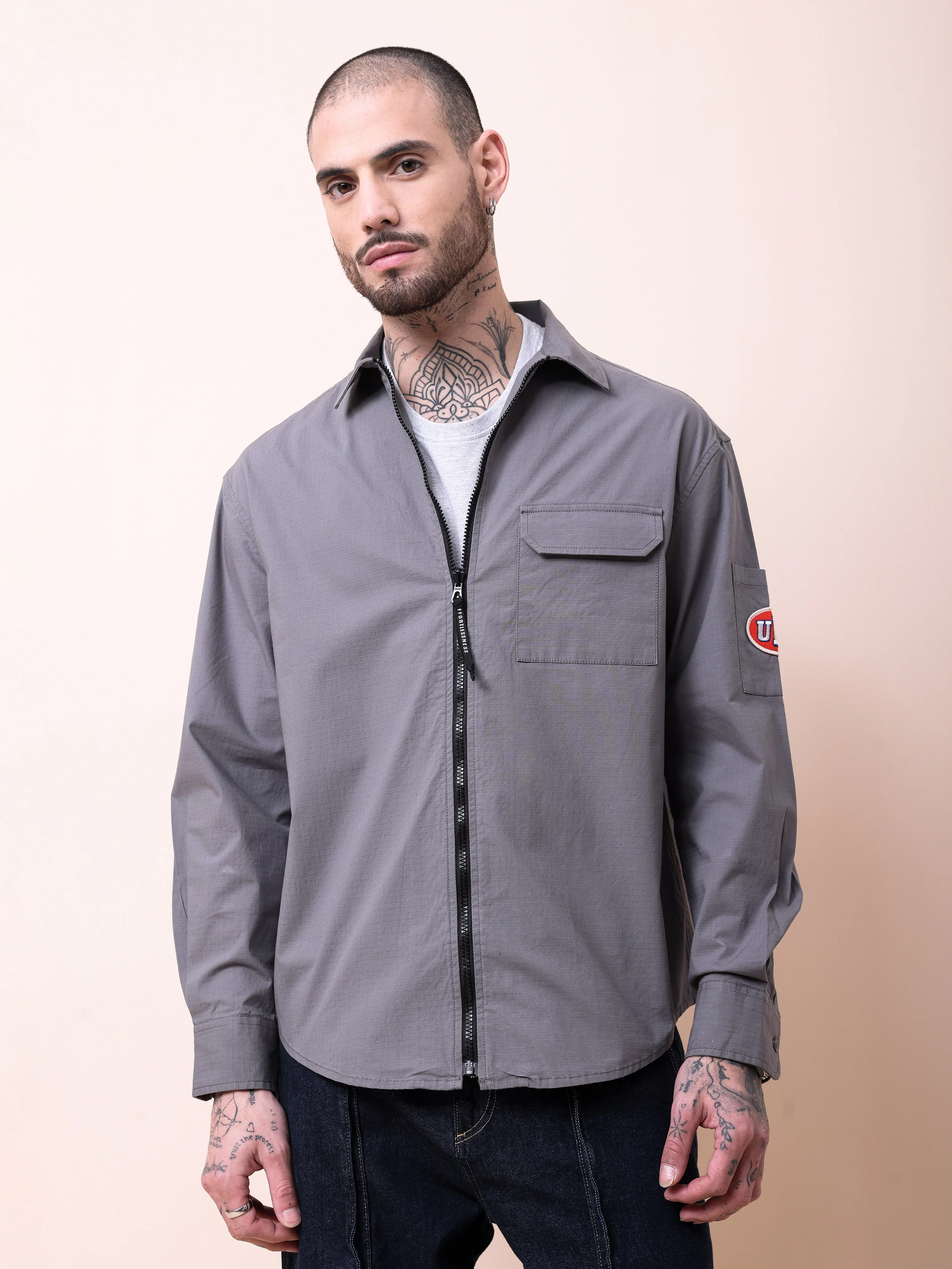 Men Grey Solid Shacket - Image 6