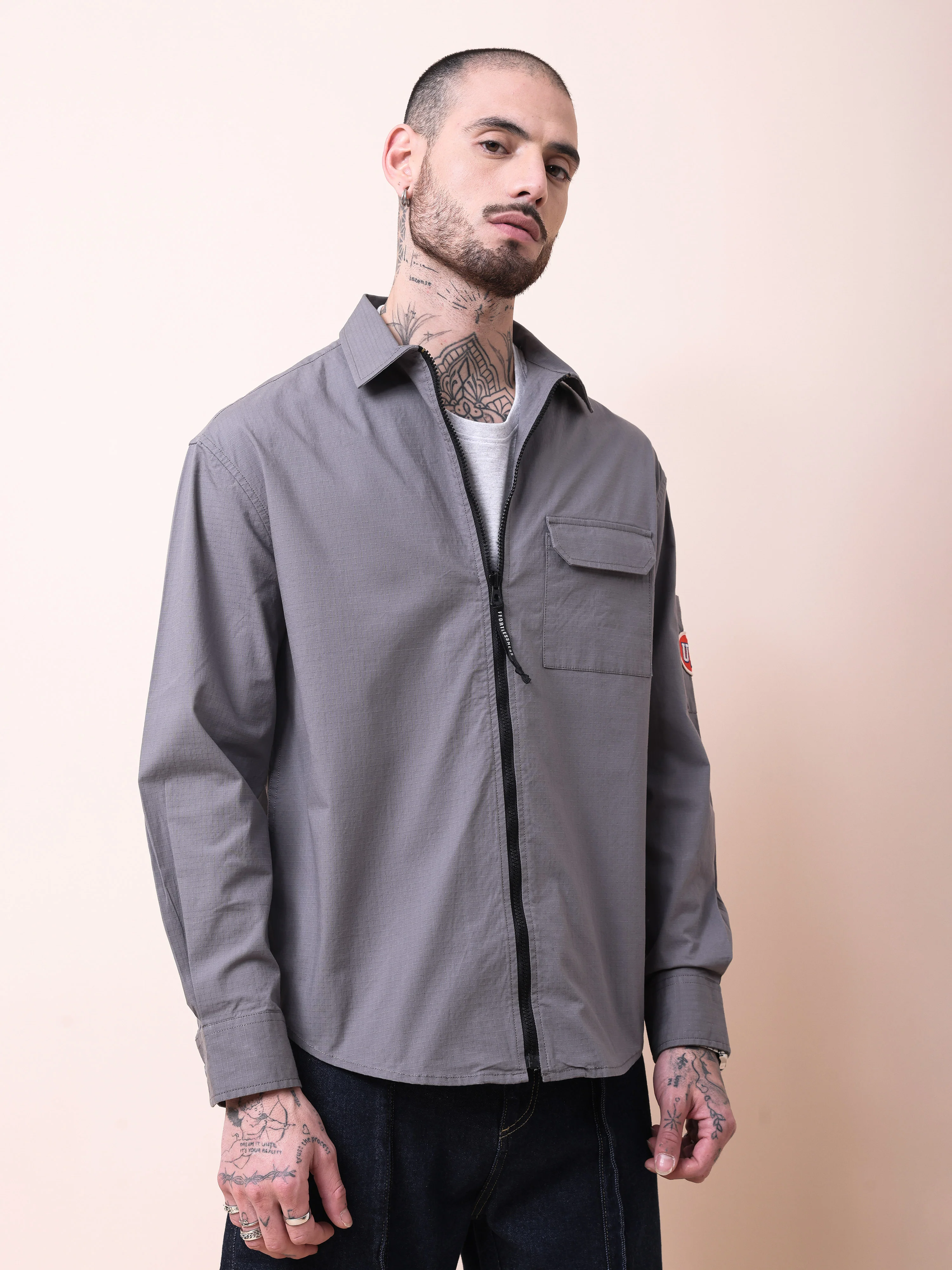 Men Grey Solid Shacket - Image 7