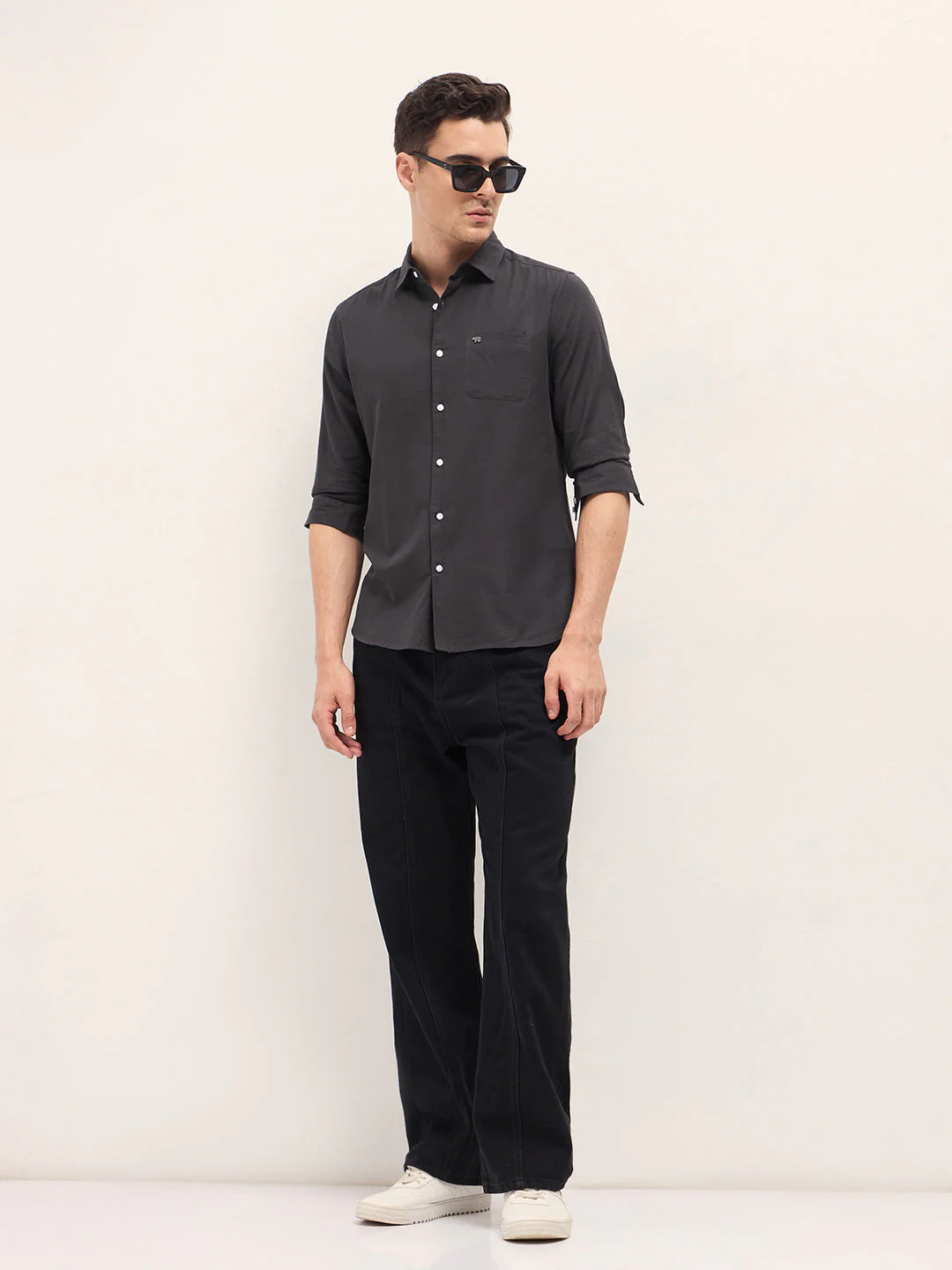 Men Grey Solid Slim Fit Casual Shirt - Image 4