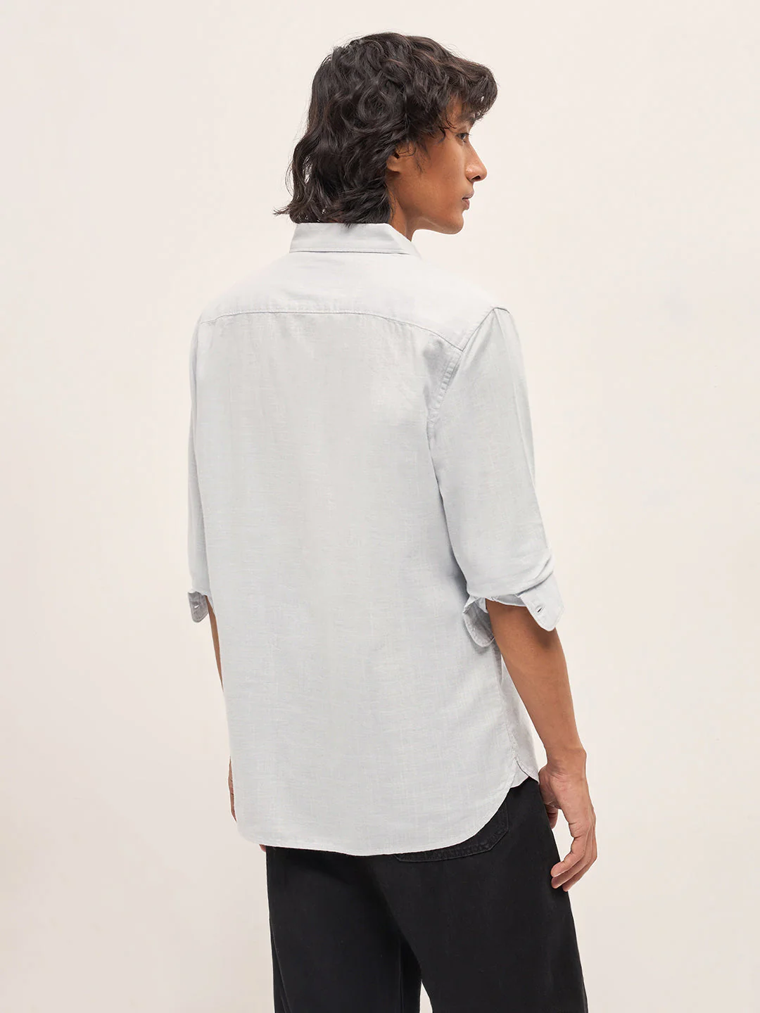 Men Grey Solid Slim Fit Casual Shirt - Image 2
