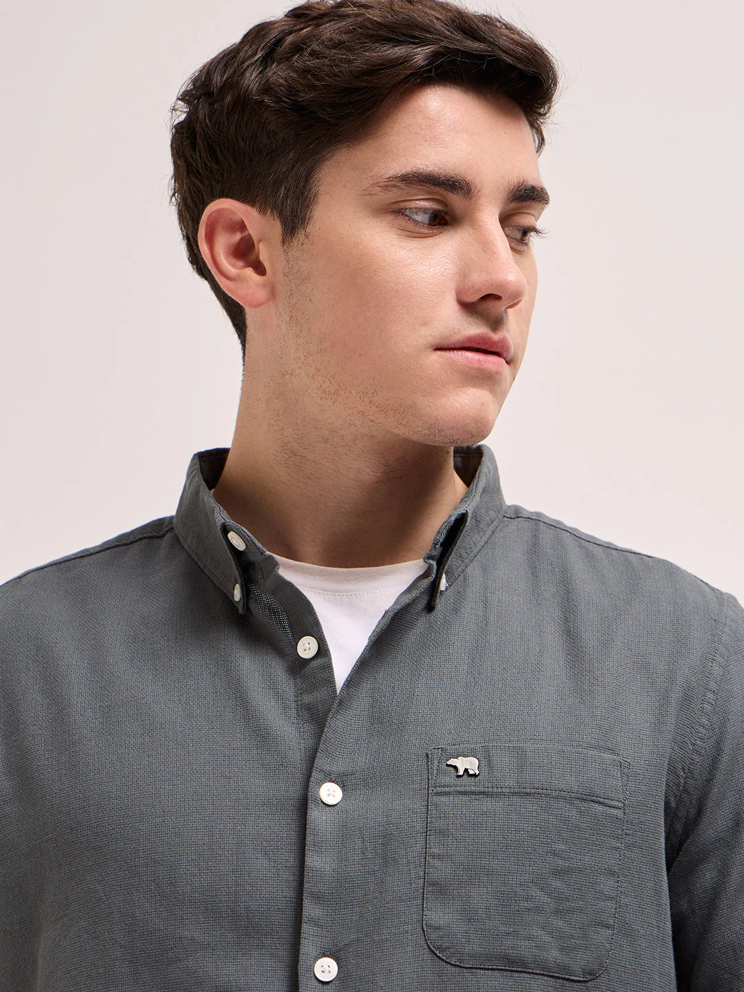 Men Grey Solid Slim Fit Casual Shirt - Image 5