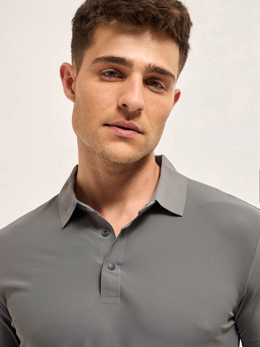 Men Grey Solid Slim Fit Polo T-shirt - Image 5