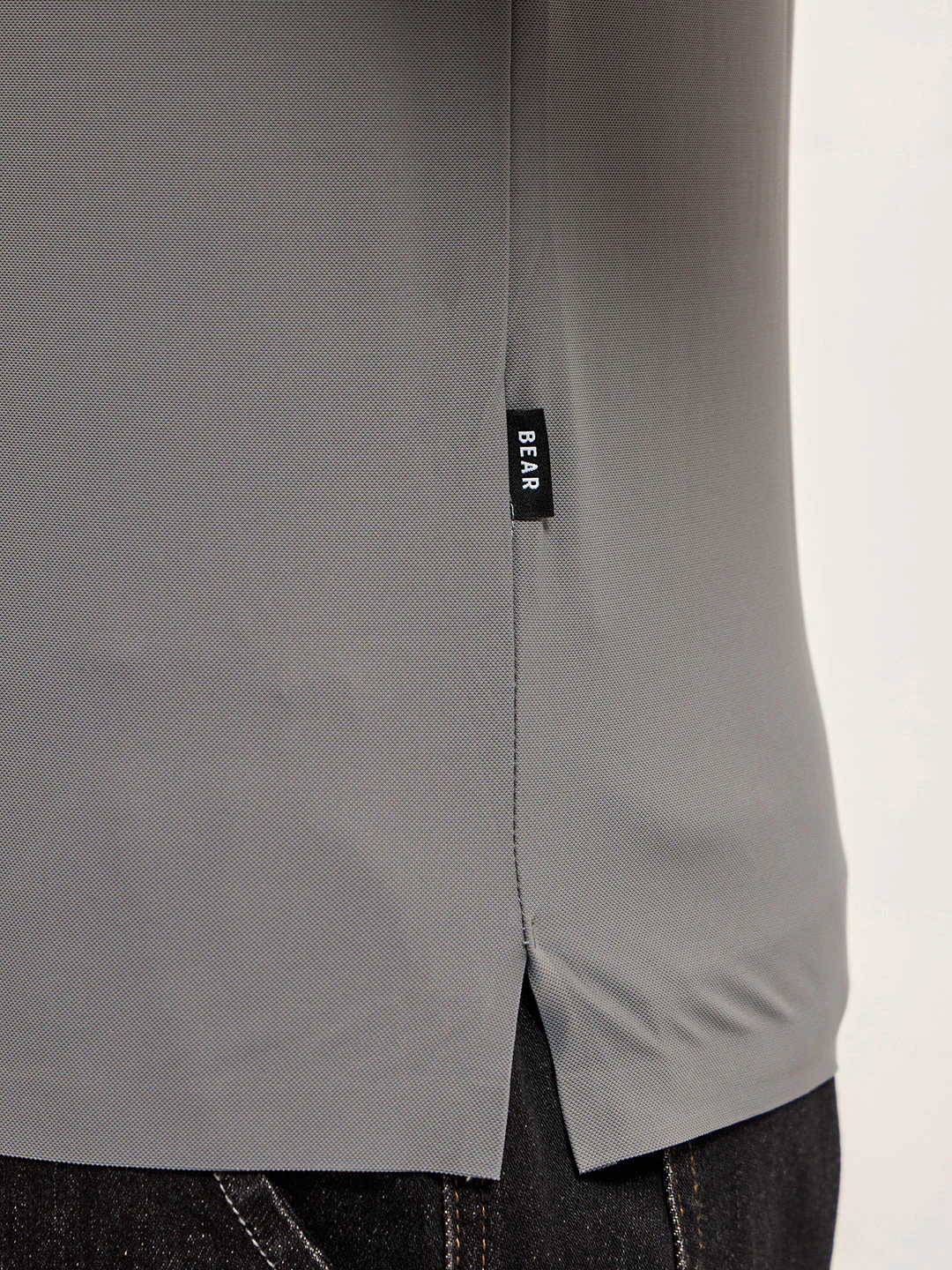 Men Grey Solid Slim Fit Polo T-shirt - Image 6