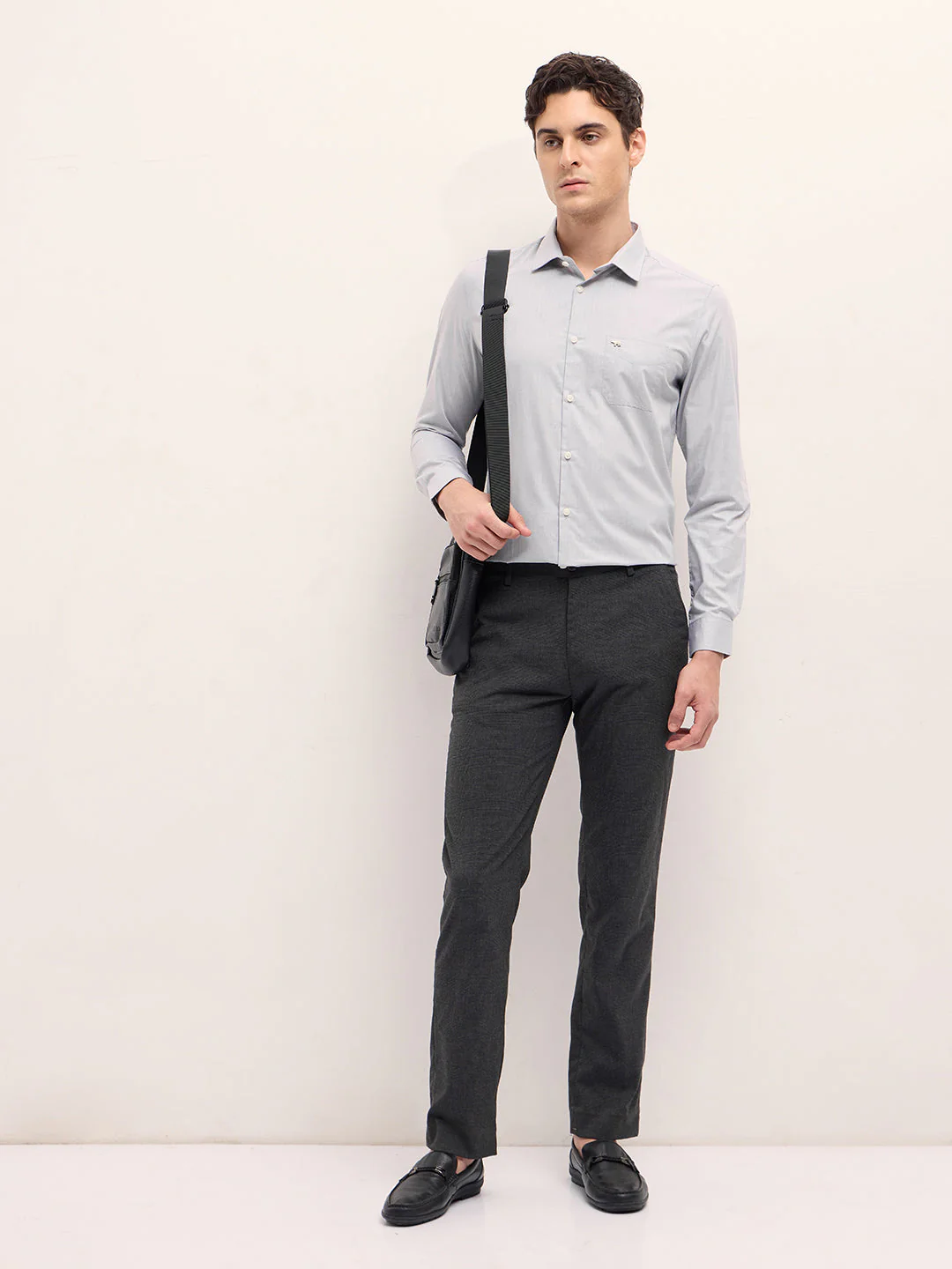 Men Grey Solid Tailored Fit Polyester Blend Formal Shirt - Image 4