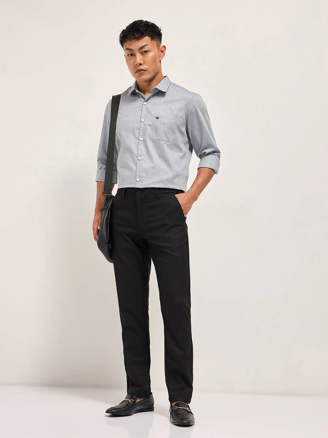 Men Grey Solid Tailored Fit Polyester Blend Formal Shirt - Image 4