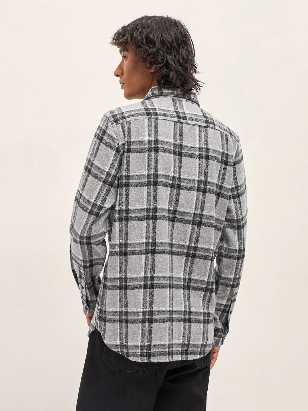 Men Grey Tartan Checked Flannel Slim Fit Casual Shirt - Image 2