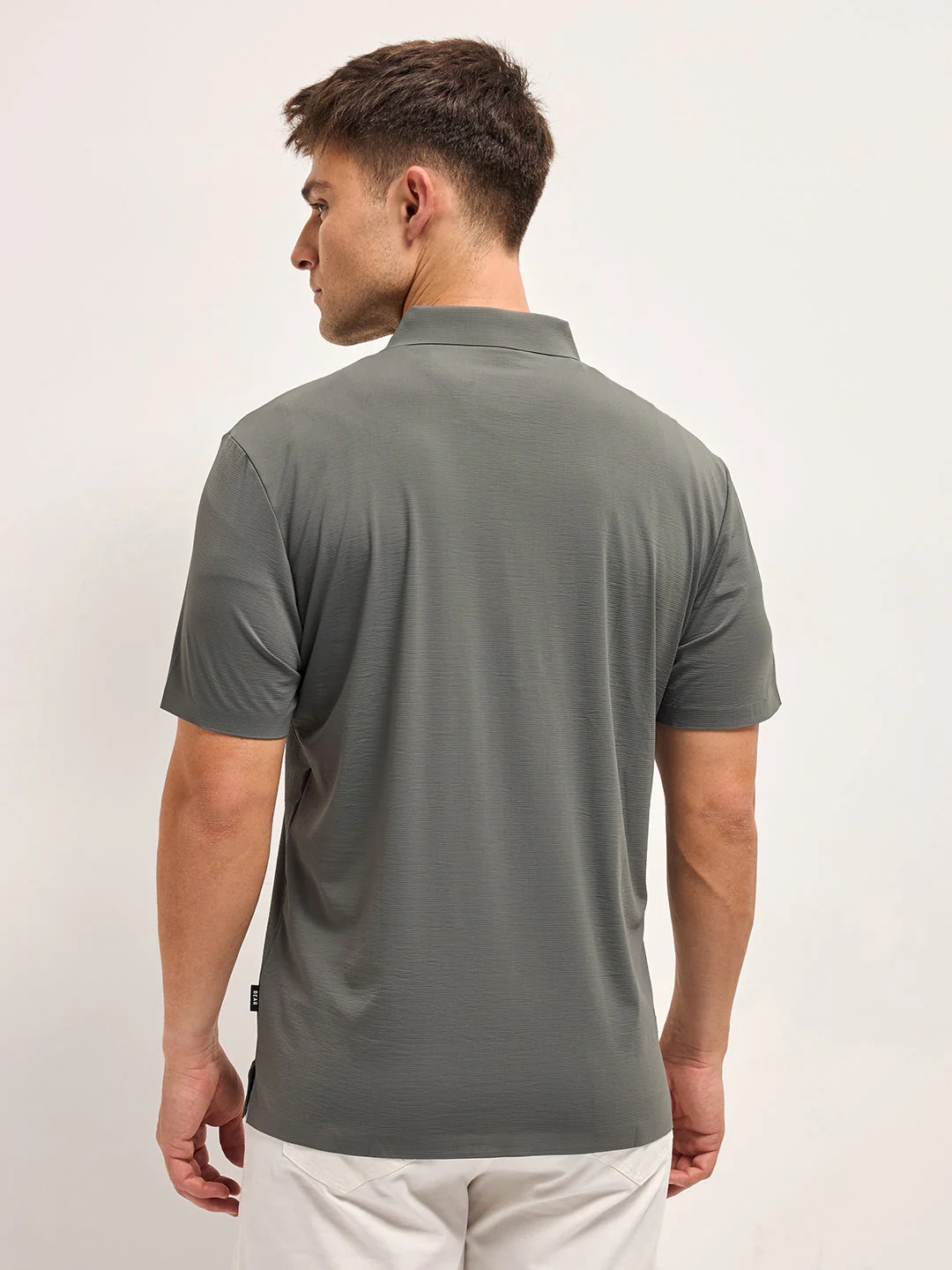 Men Grey Texture Slim Fit Polo T-shirt - Image 2