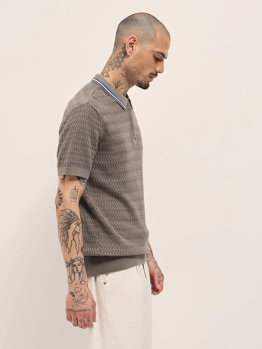 Men Grey Textured Knit Design Regular Fit Polo - Image 3