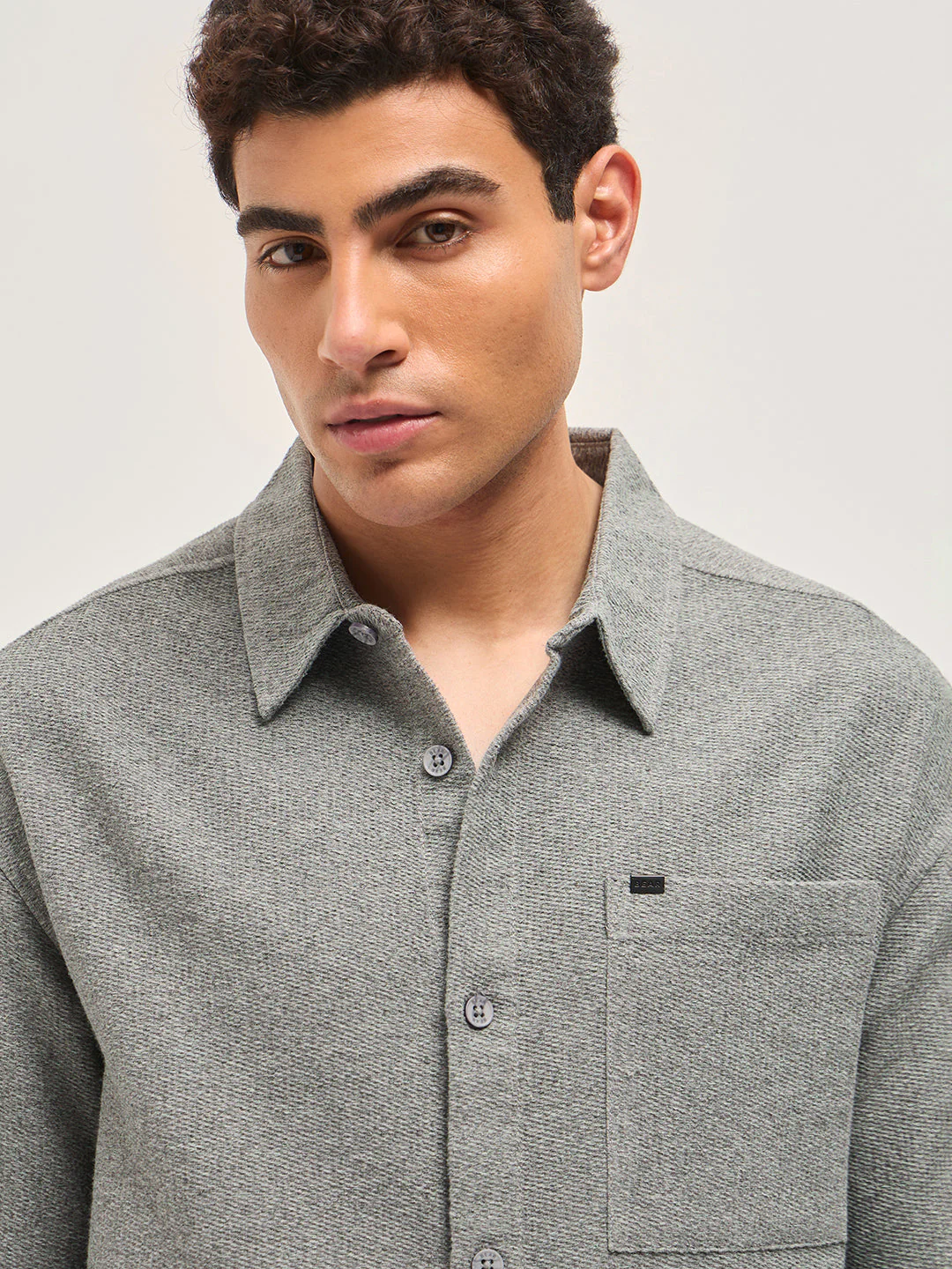 Men Grey Textured Relax Fit Overshirt - Image 5