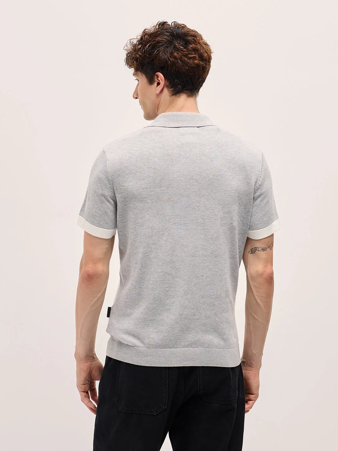 Men Grey & White Color Block Knit Design Regular Fit Polo - Image 2