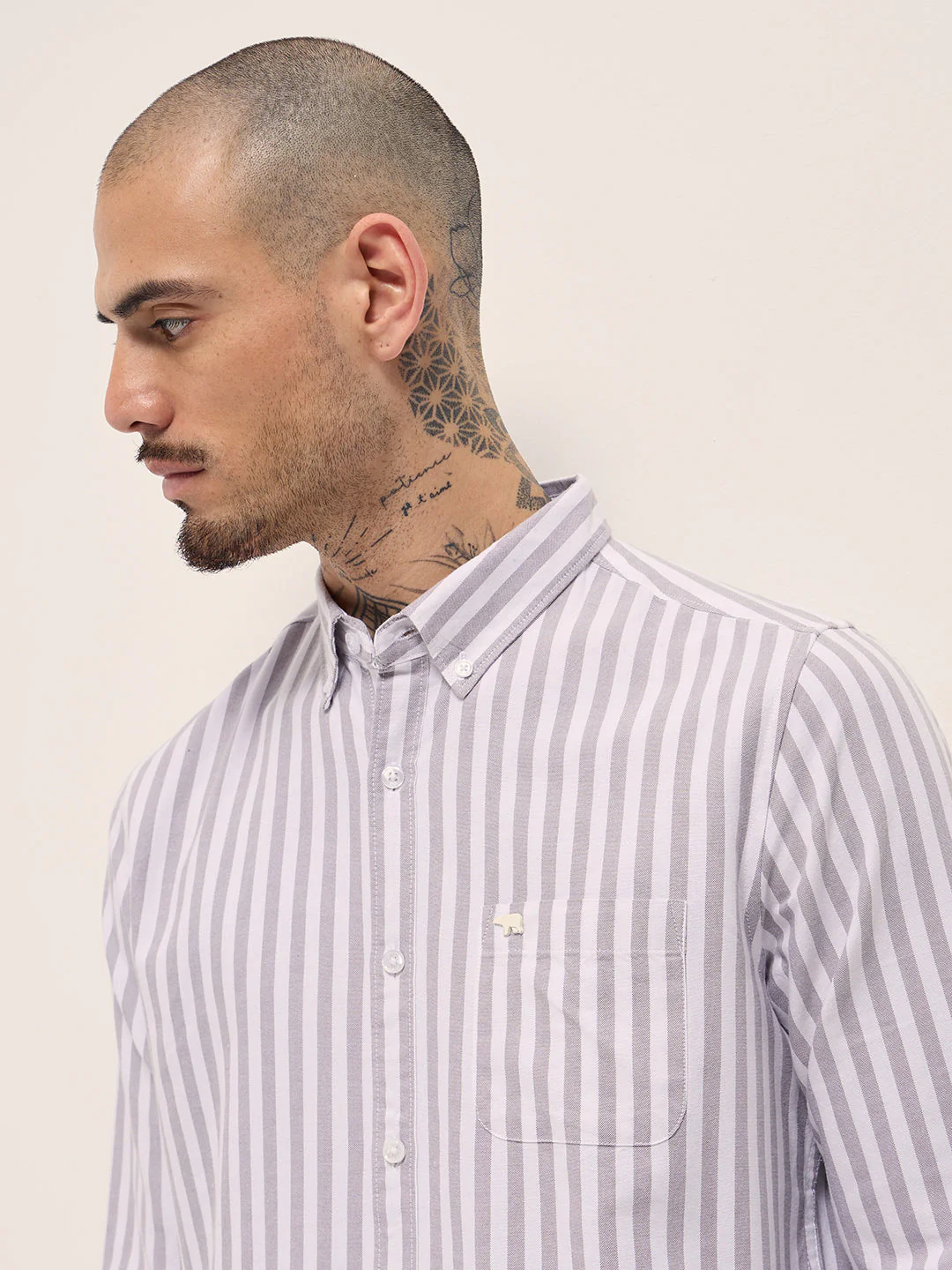 Men Grey & White Vertical Stripes Slim Fit Casual Shirt - Image 5
