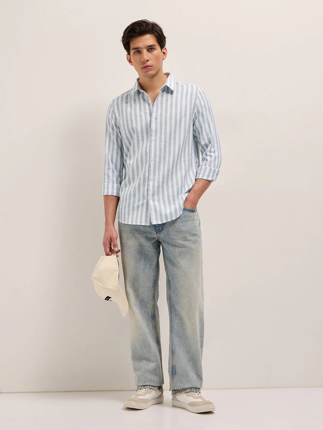 Men Grey & White Vertical Stripes Slim Fit Casual Shirt - Image 4