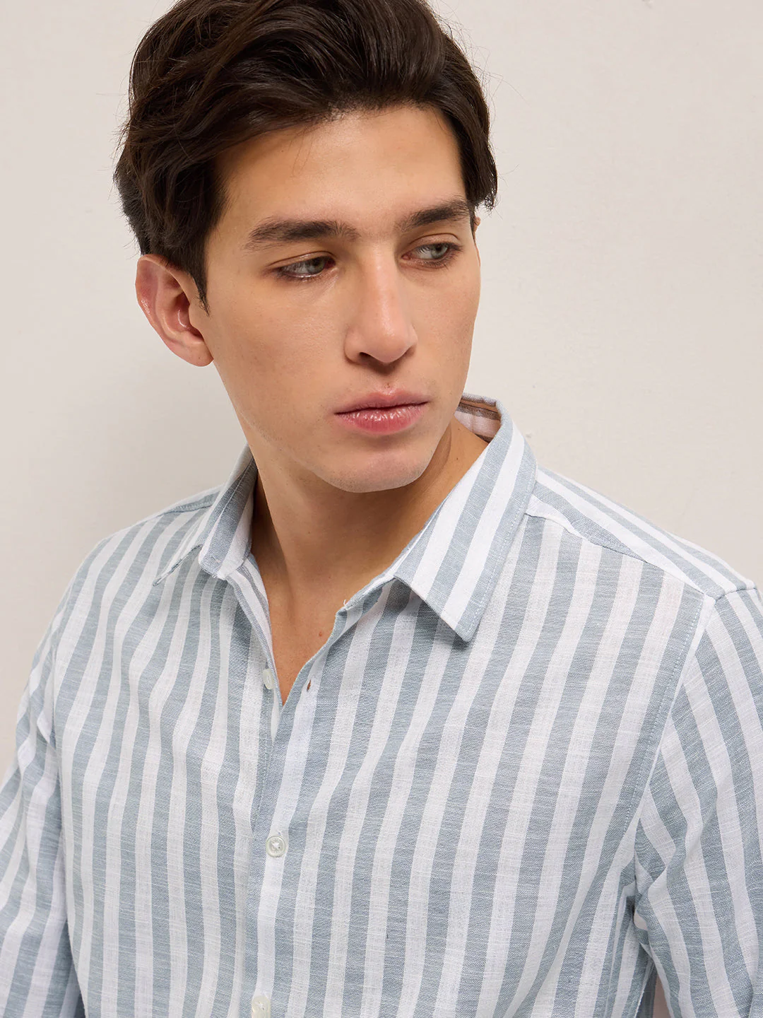 Men Grey & White Vertical Stripes Slim Fit Casual Shirt - Image 5