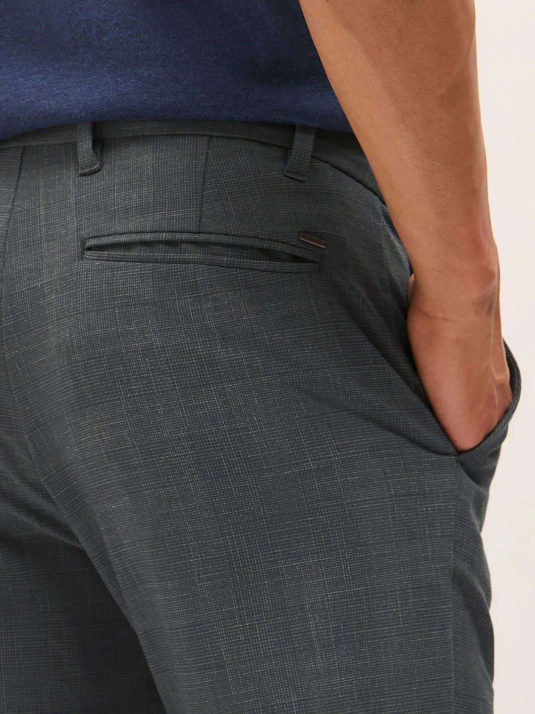 Men Grey Woven Design Slim Fit Formal Trousers - Image 6