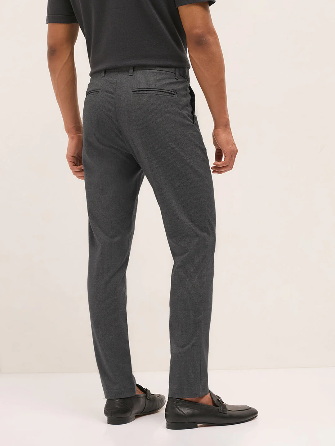 Men Grey Woven Pinstripe Slim Fit Formal Trousers - Image 2