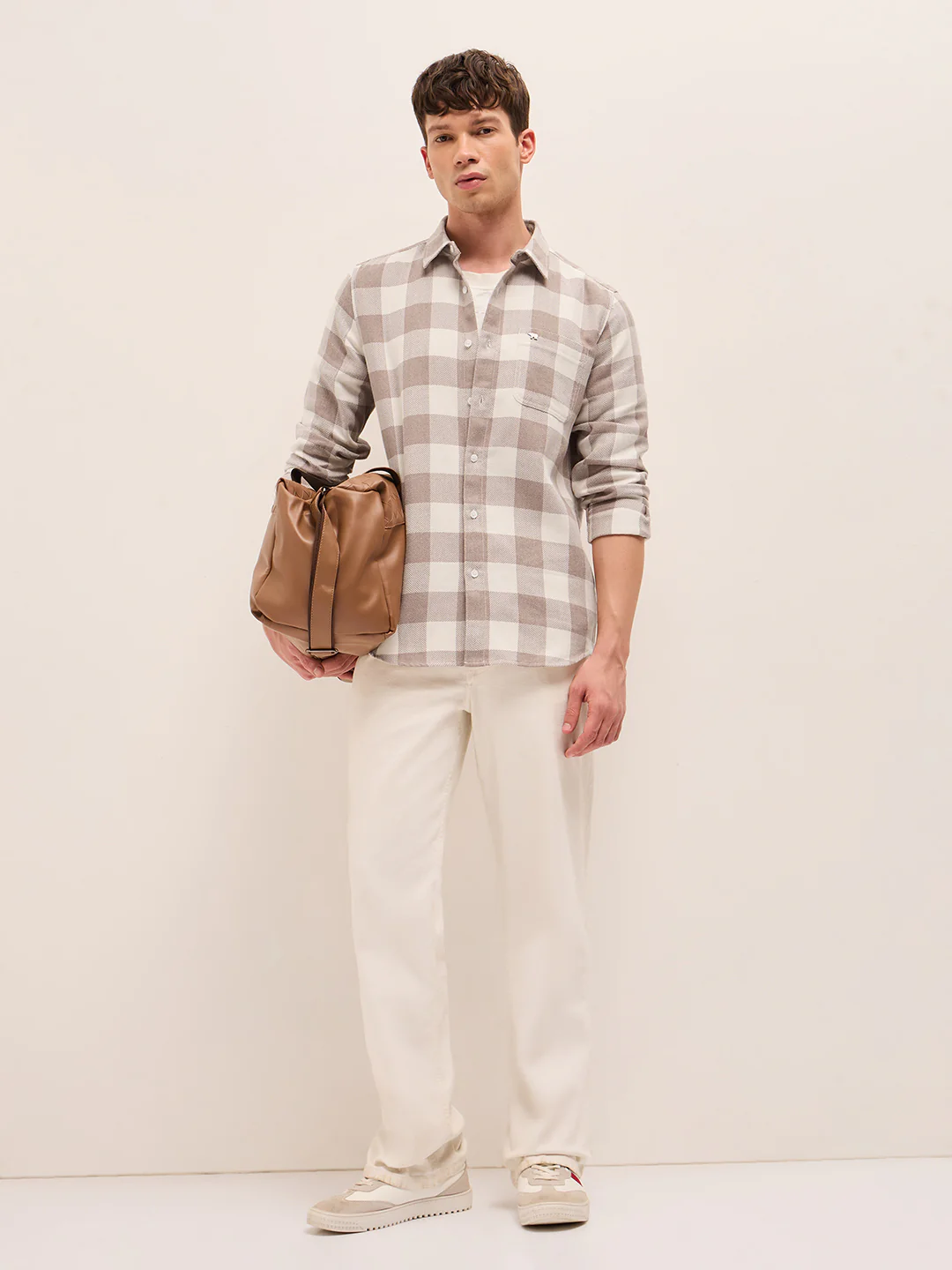 Men Herringbone Casual Shirt - Image 4