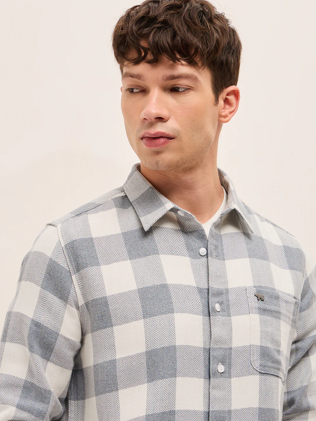 Men Herringbone Casual Shirt - Image 5
