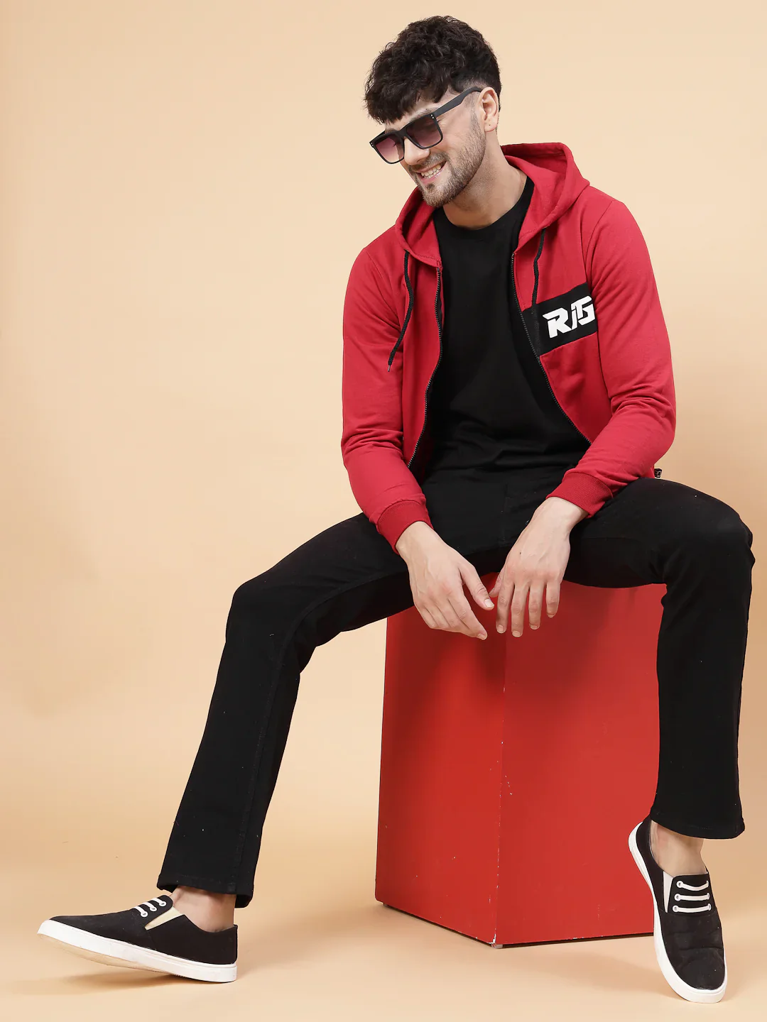 Men Hooded Printed Fleece Jacket - Image 6