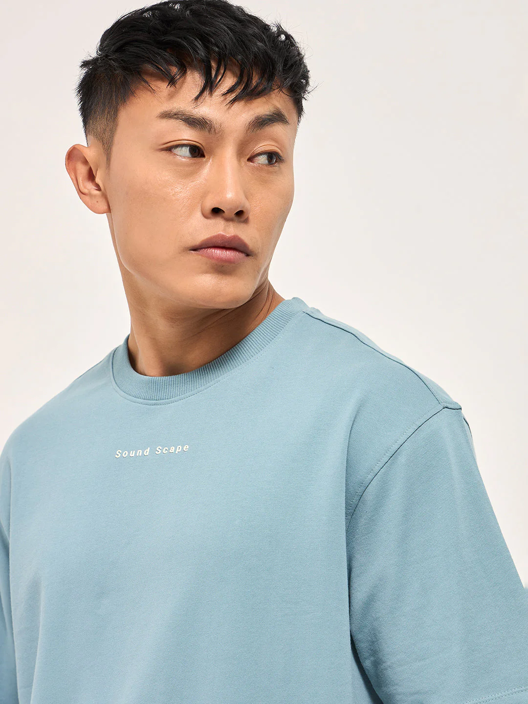 Men Wave Graphic Back Print Oversized Crew Neck T-Shirt - Image 5