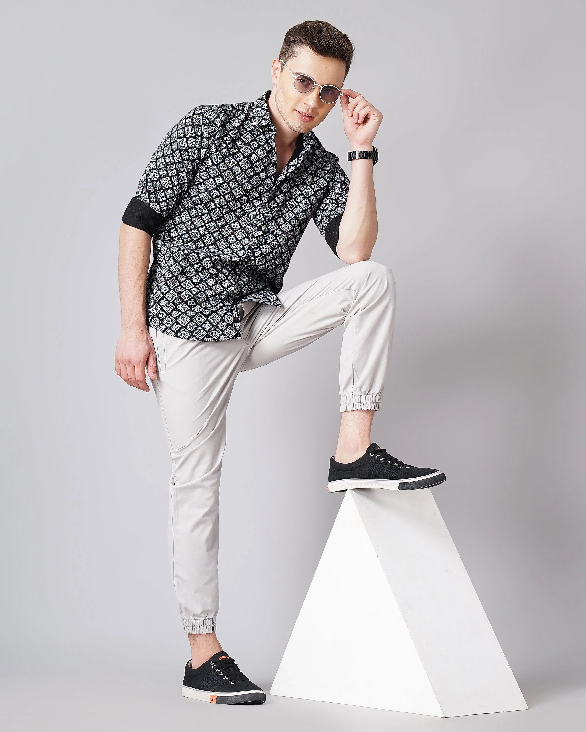 Men Keaton Red Checks Shirt - Image 7