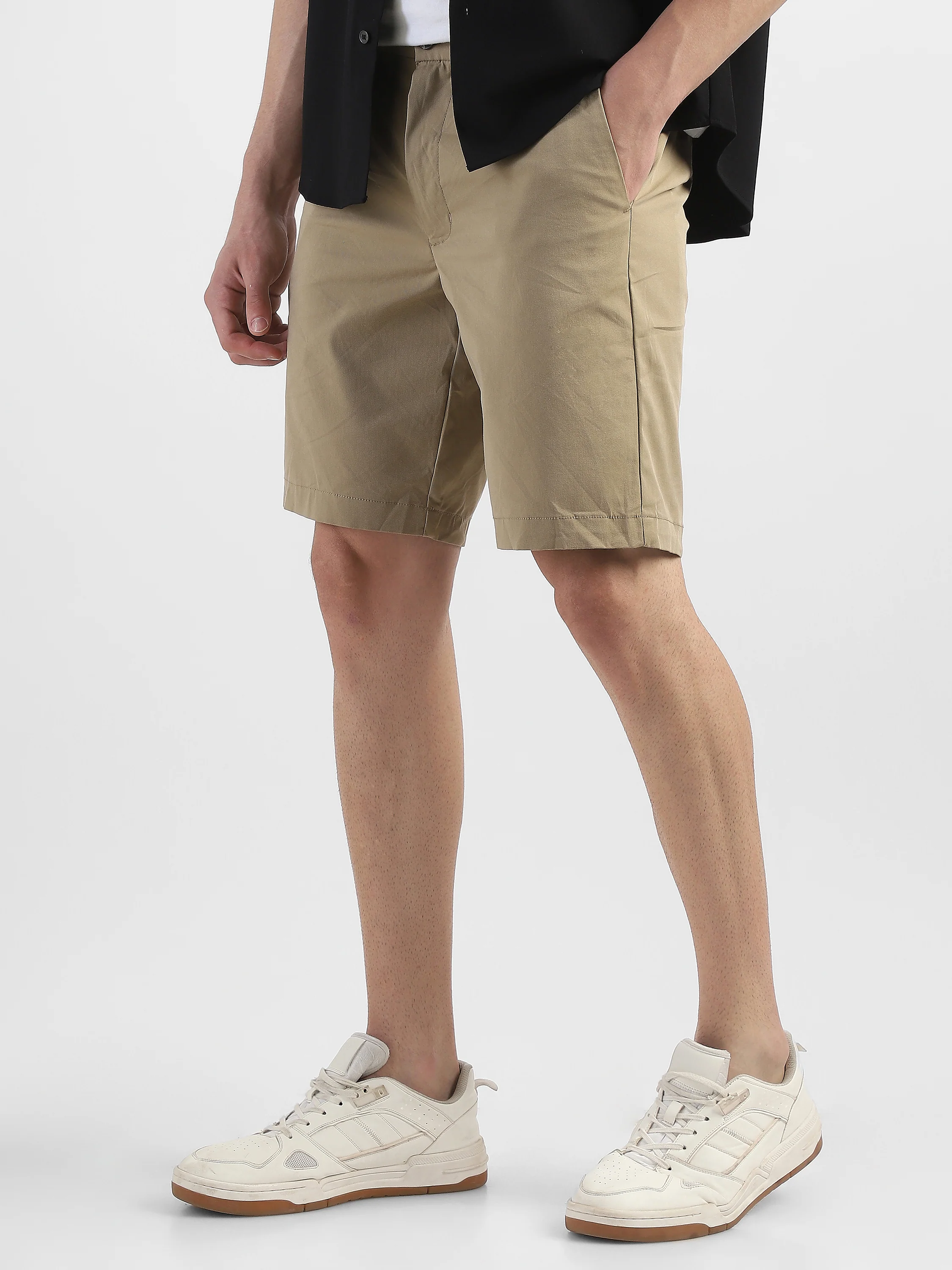 Men Khaki Knee Length Regular Fit Shorts - Image 6