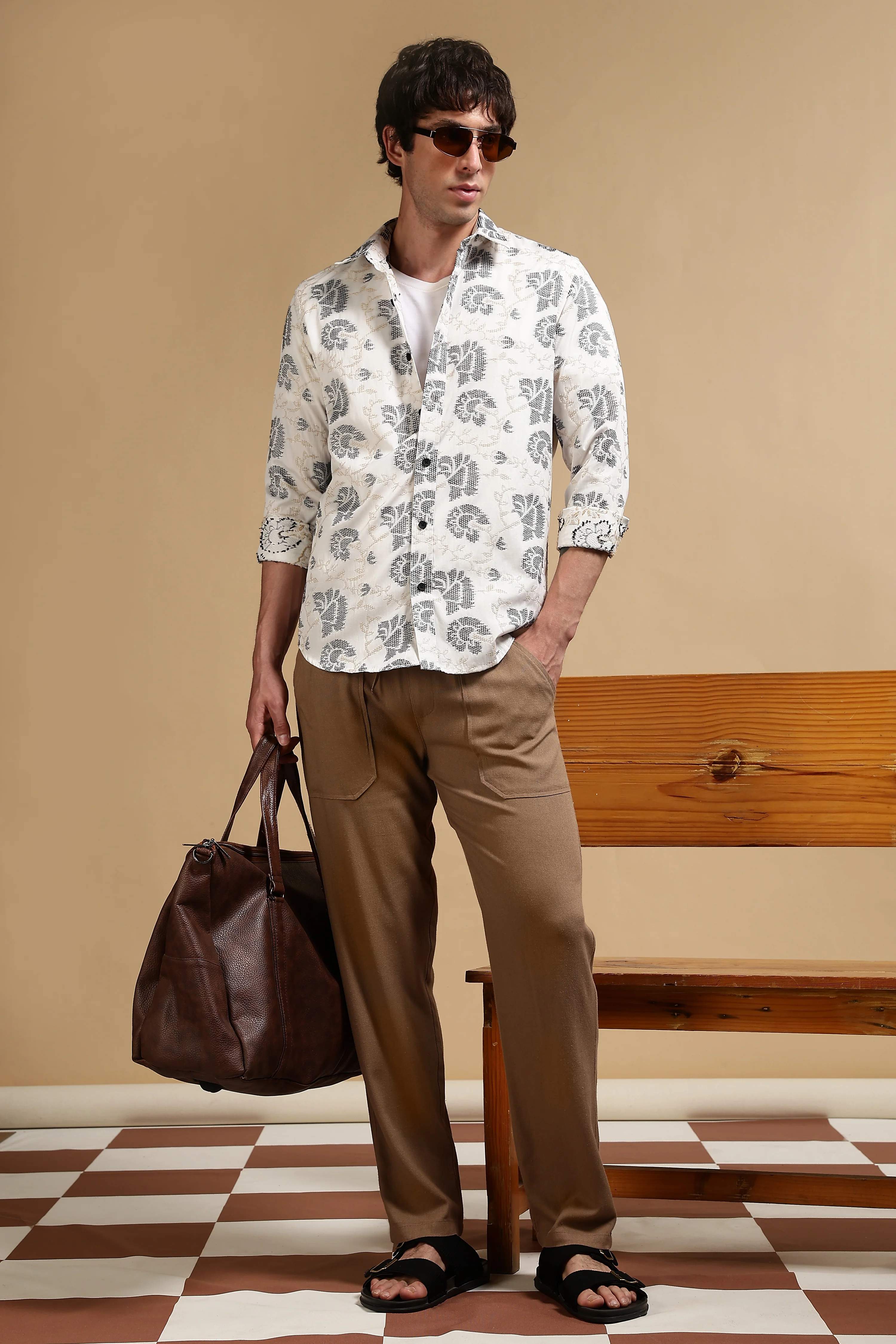 Men Khaki Linen Blend Loose Fit Drawcord Trousers - Image 10