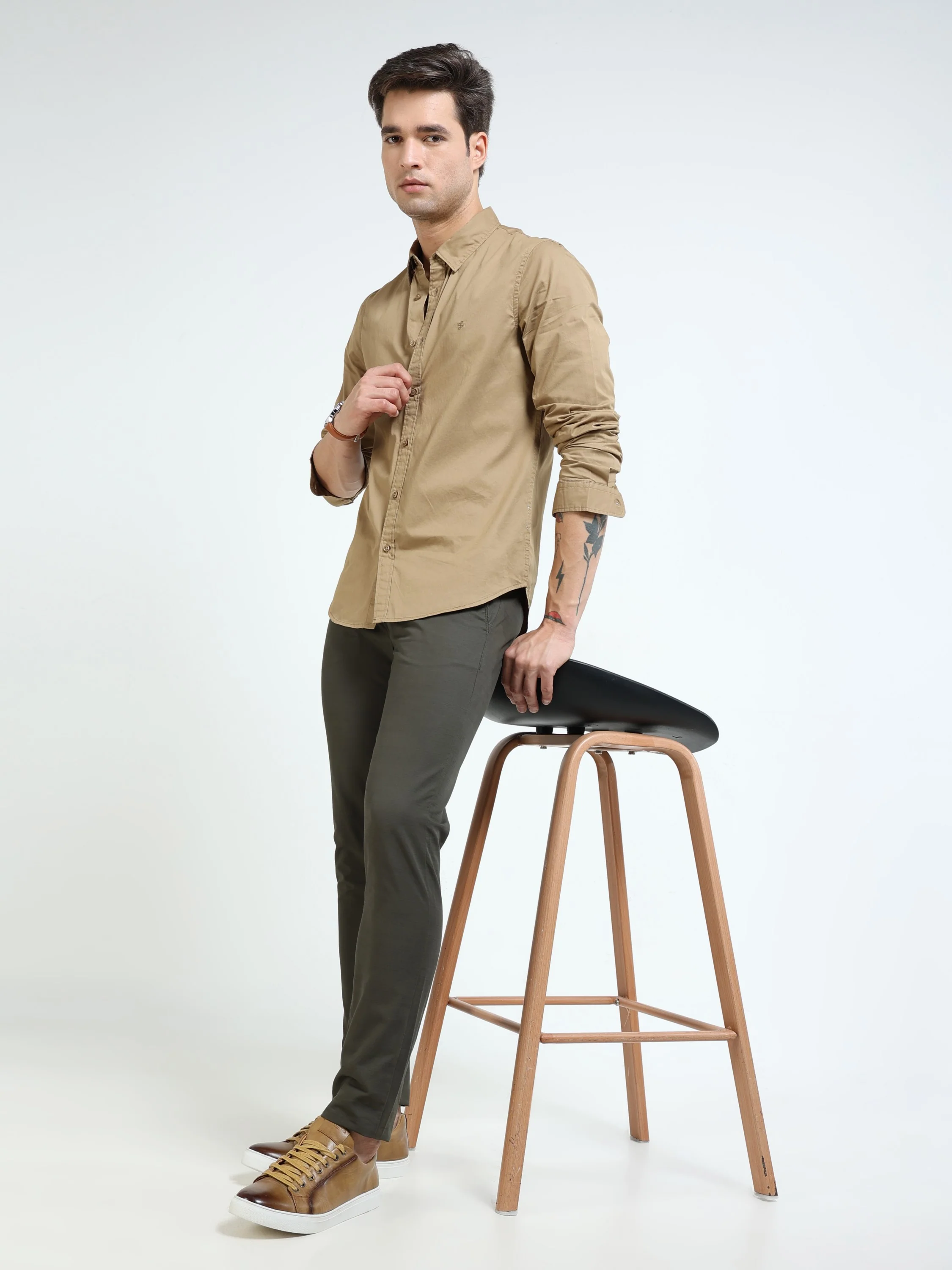 Men Khaki Slim Fit Shirt - Image 5
