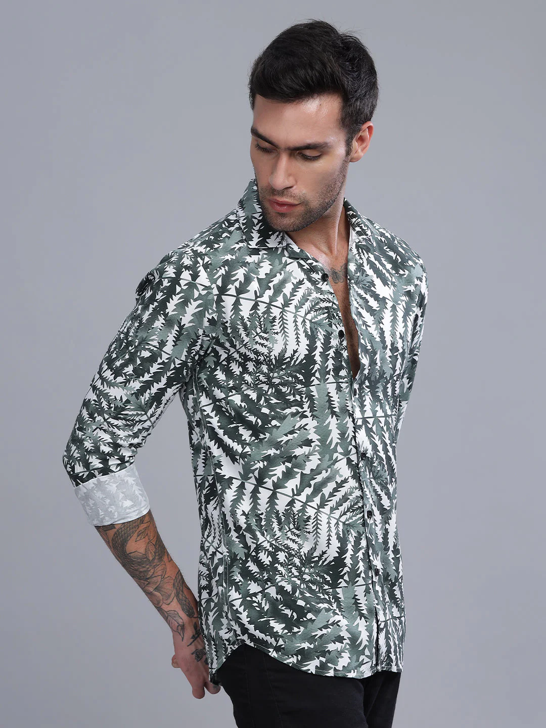 Men Leaflet Green Rayon Shirt - Image 4