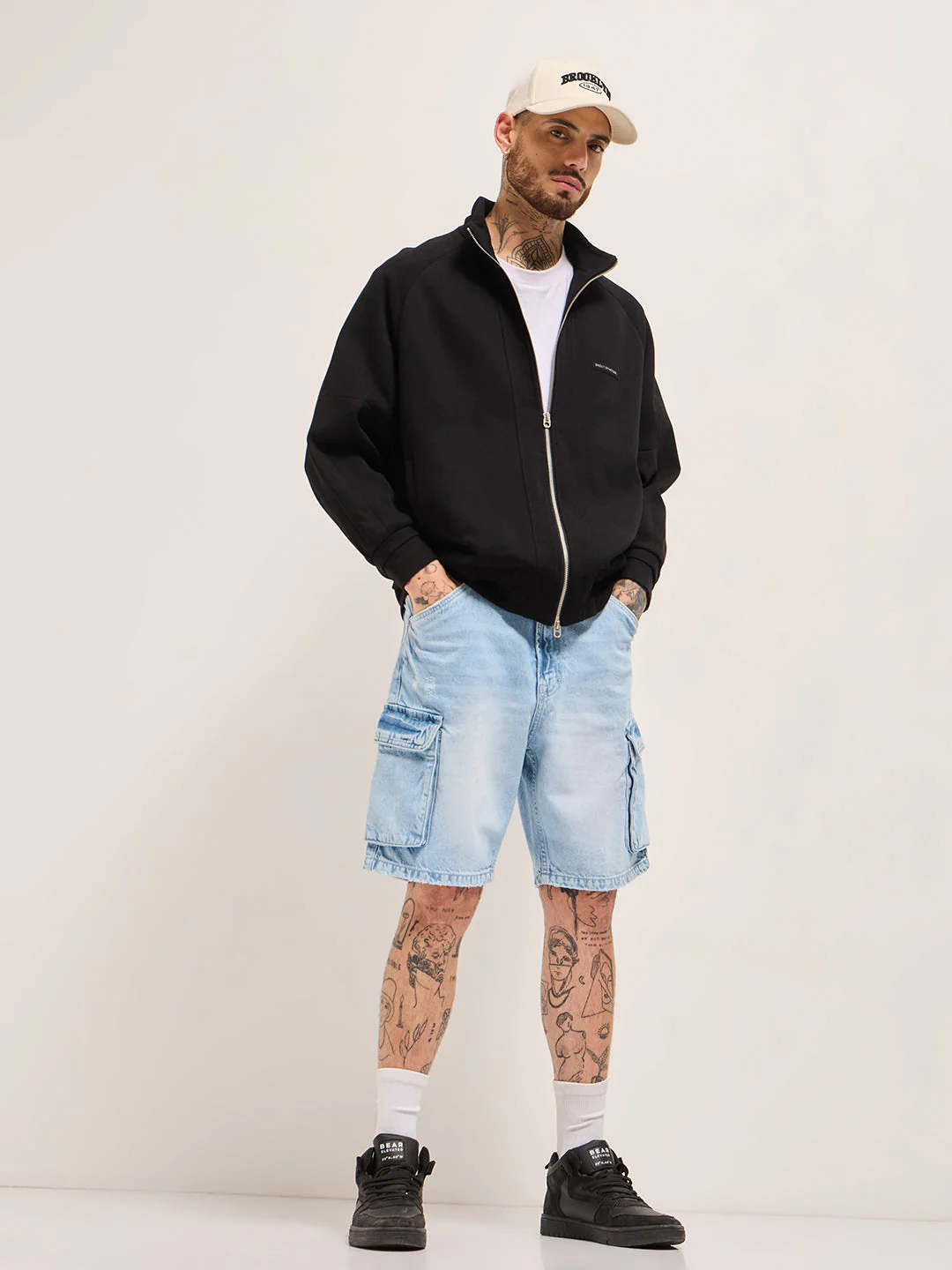 Men Light Blue Baggy Fit Denim Cargo Shorts - Image 4